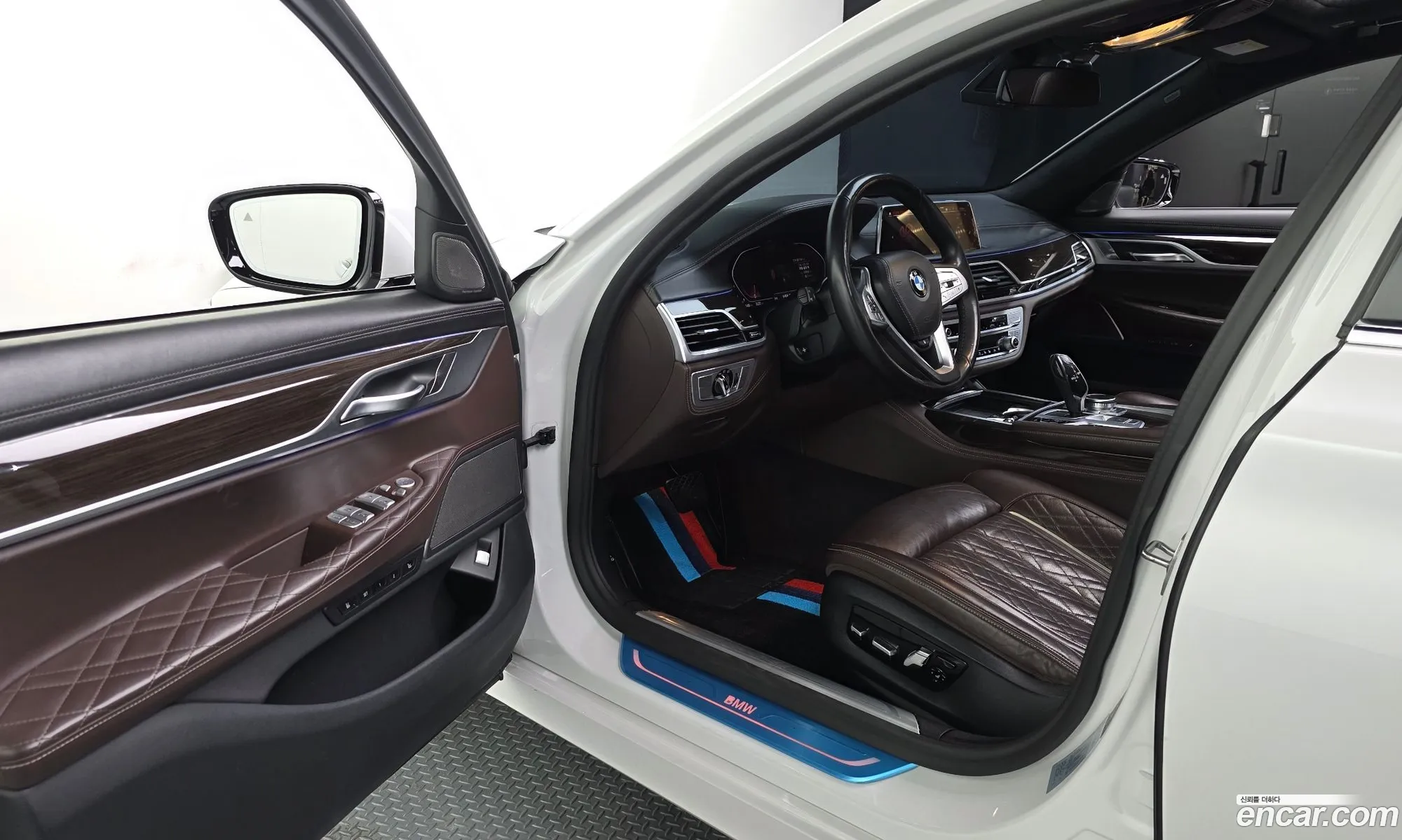 BMW 7 Series 2020 — 27