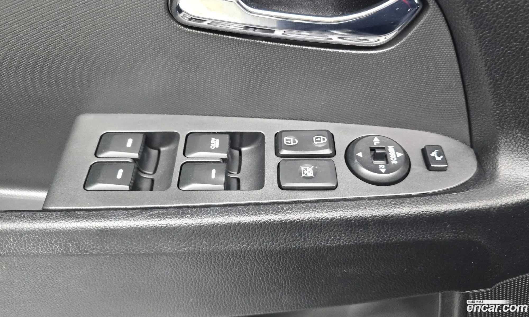Kia Sportage R 2013 — 11