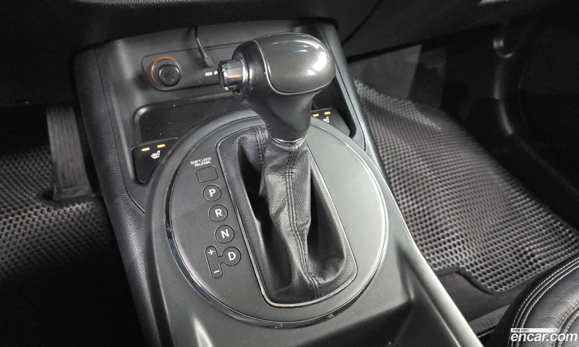 Kia Sportage R 2013 — 2