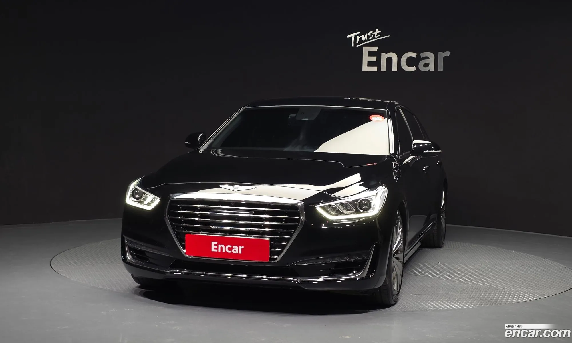 Genesis EQ900 2015 — 9