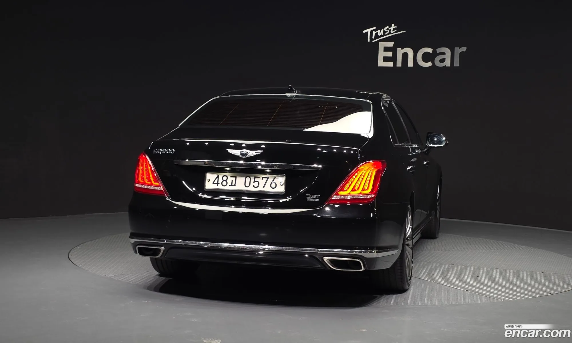 Genesis EQ900 2015 — 14