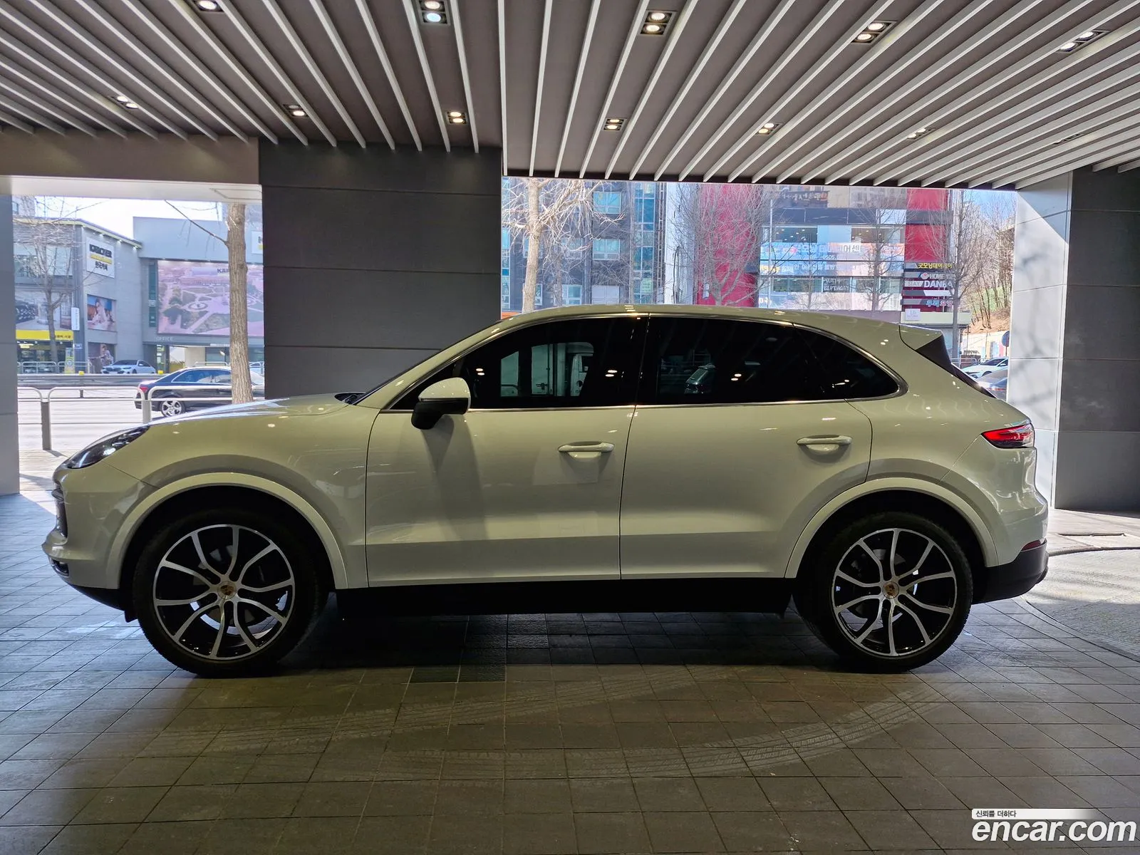 Porsche Cayenne 2020 — 5
