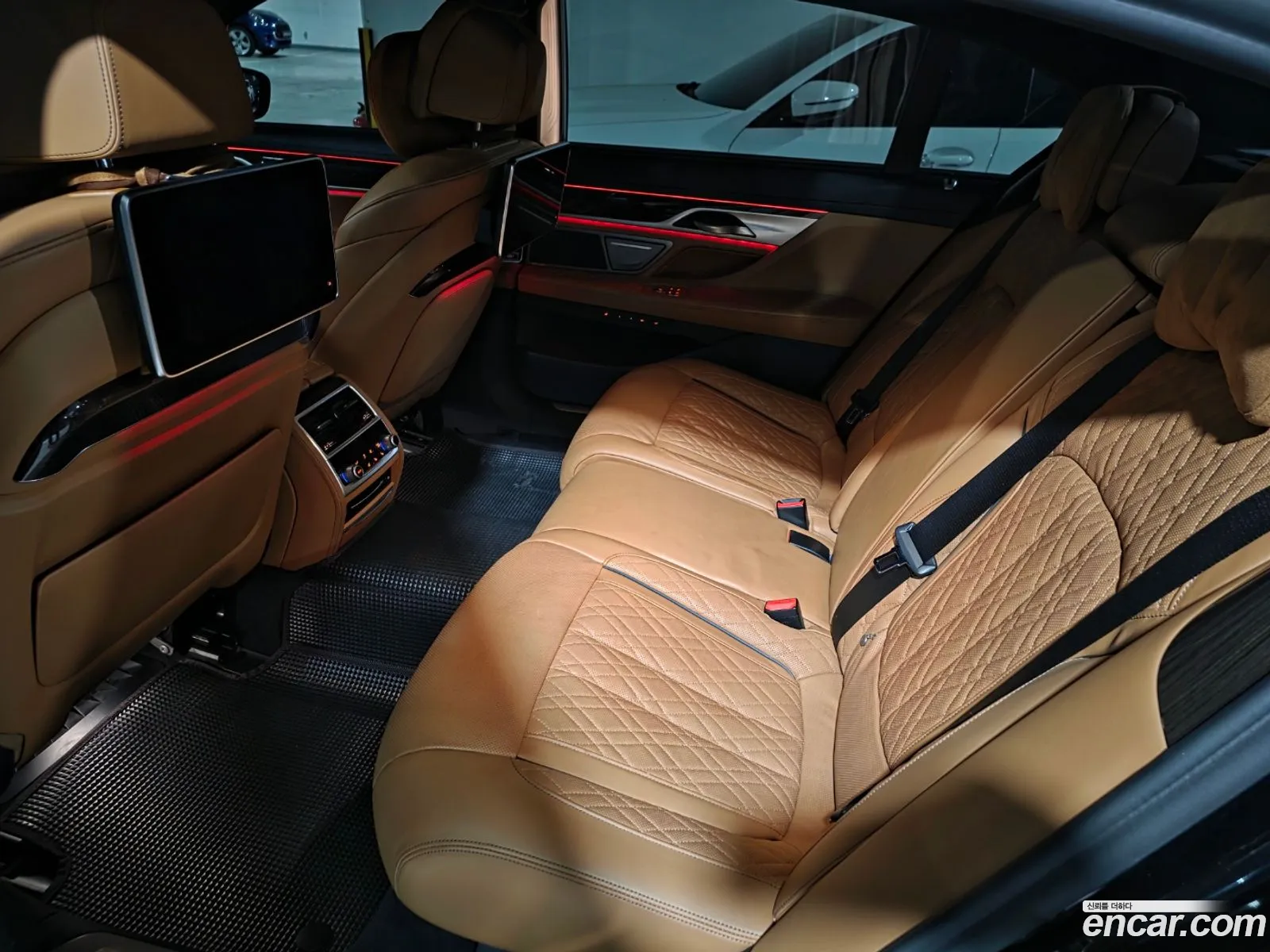 BMW 7 Series 2021 — 16