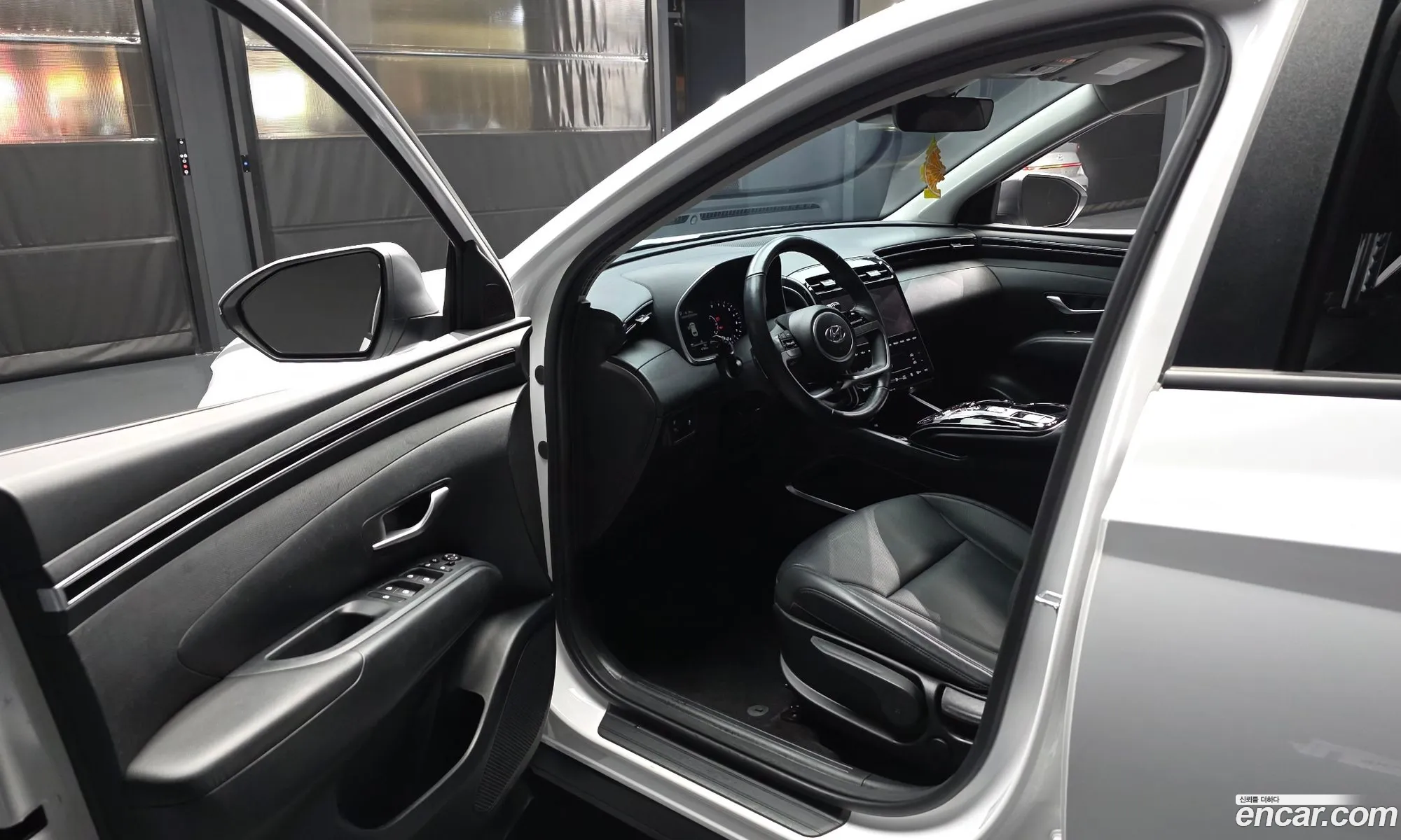 Hyundai Tucson 2023 — 18