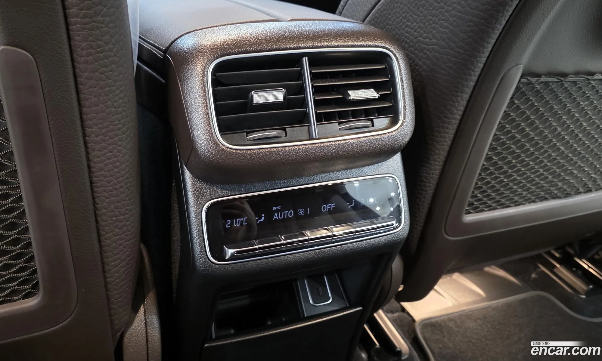 Mercedes-Benz GLE-Class W167 2023 — 4