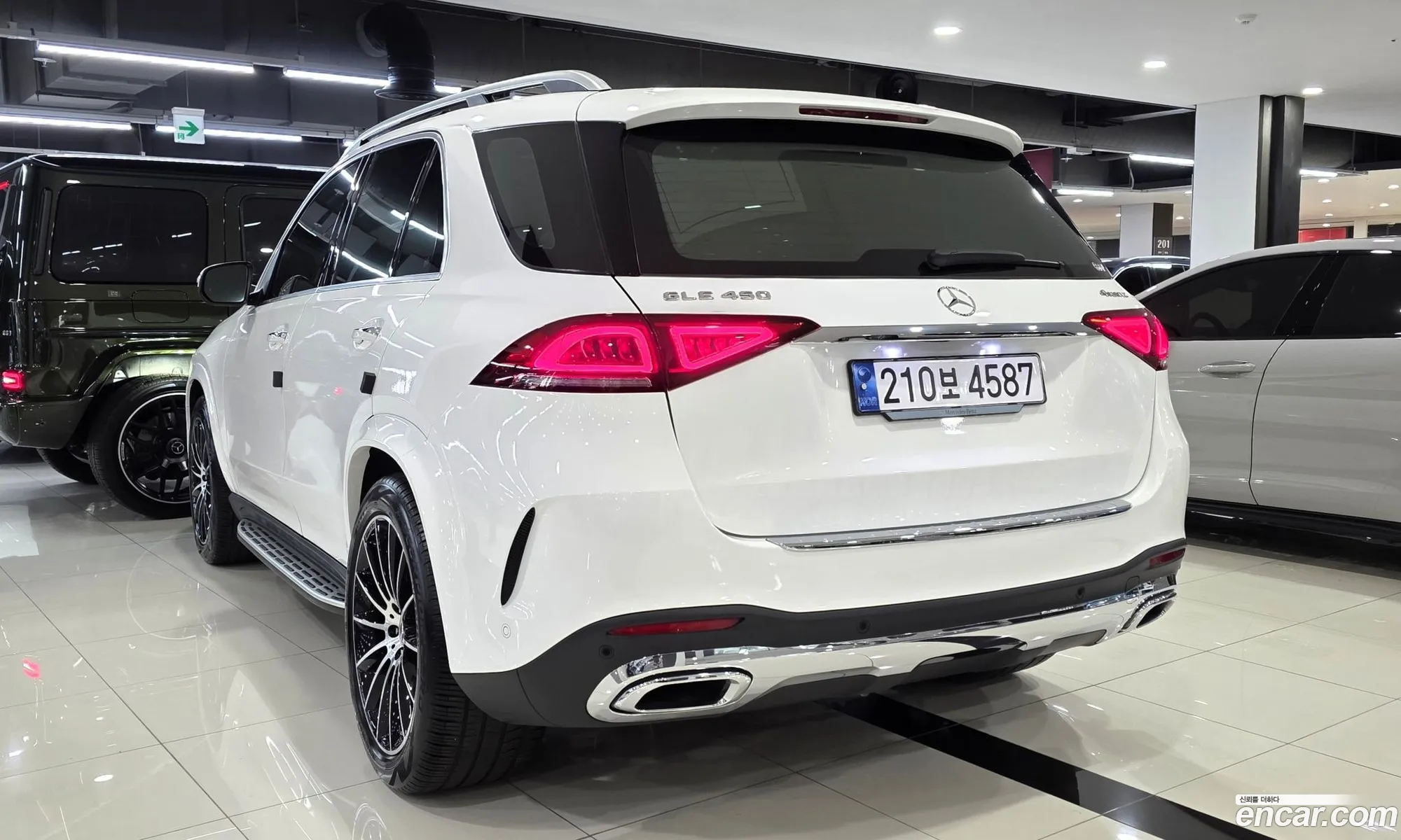 Mercedes-Benz GLE-Class W167 2023 — 18
