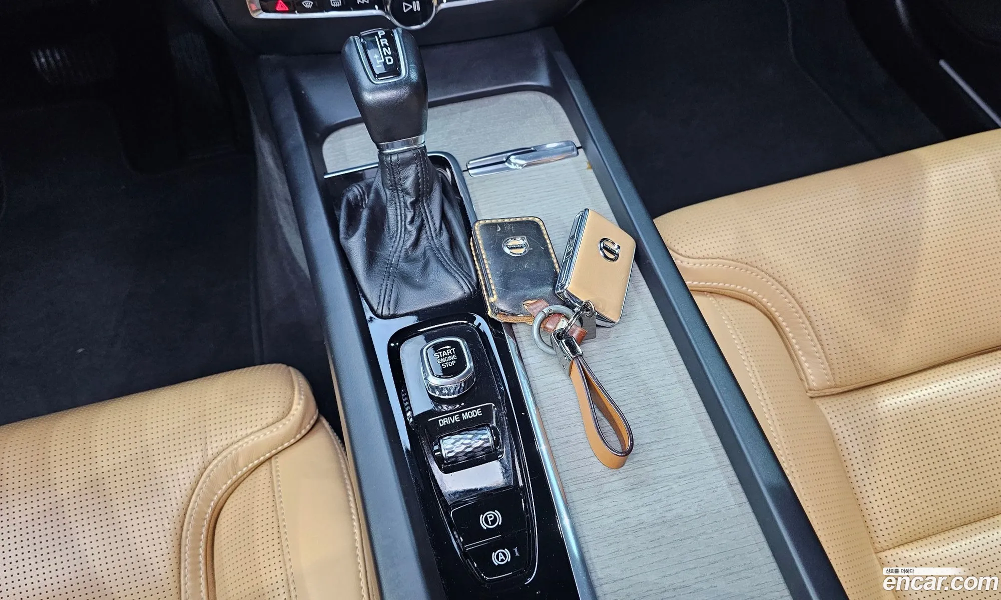 Volvo S60 2019 7JRZS102DLG040497 — 17