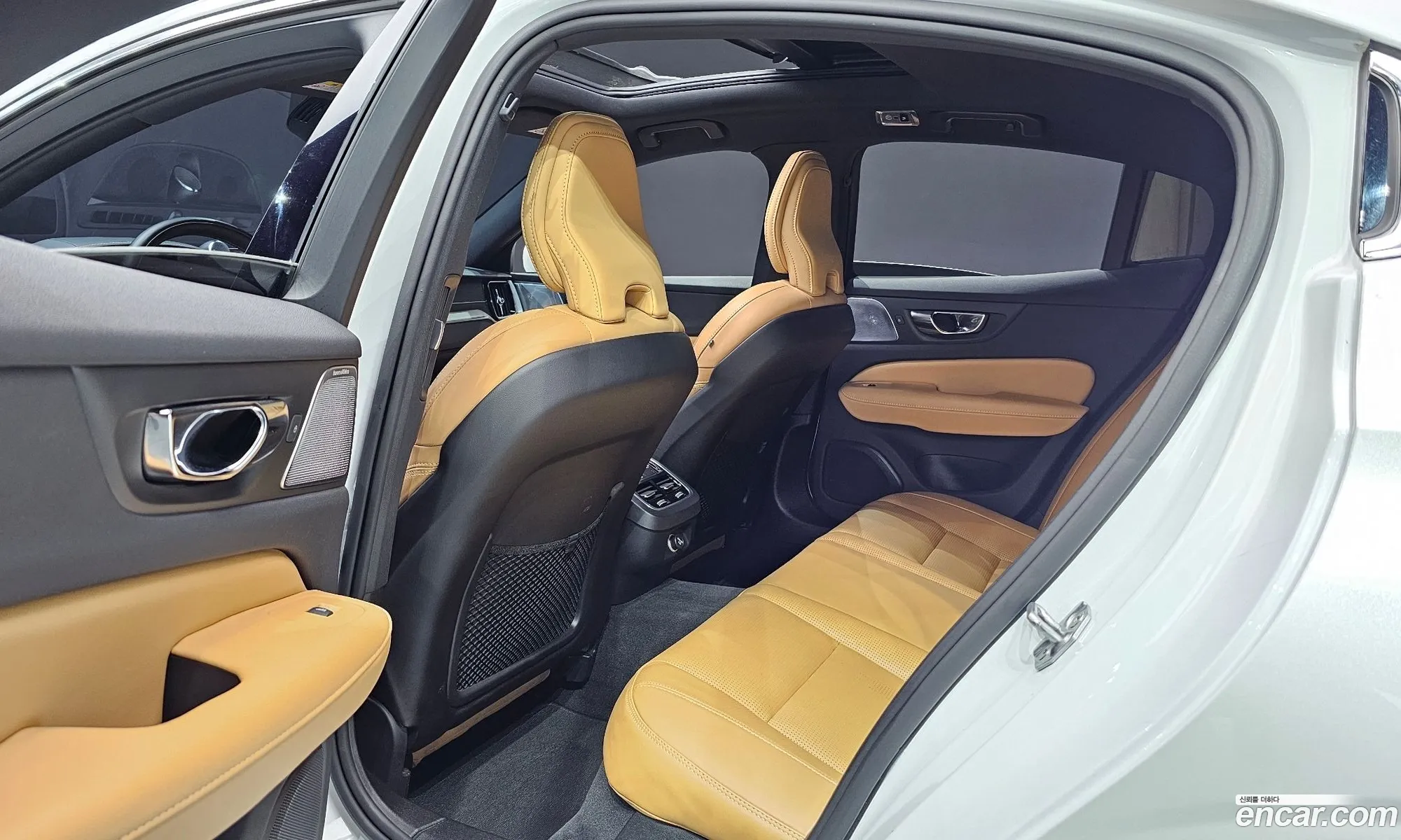 Volvo S60 2019 7JRZS102DLG040497 — 5