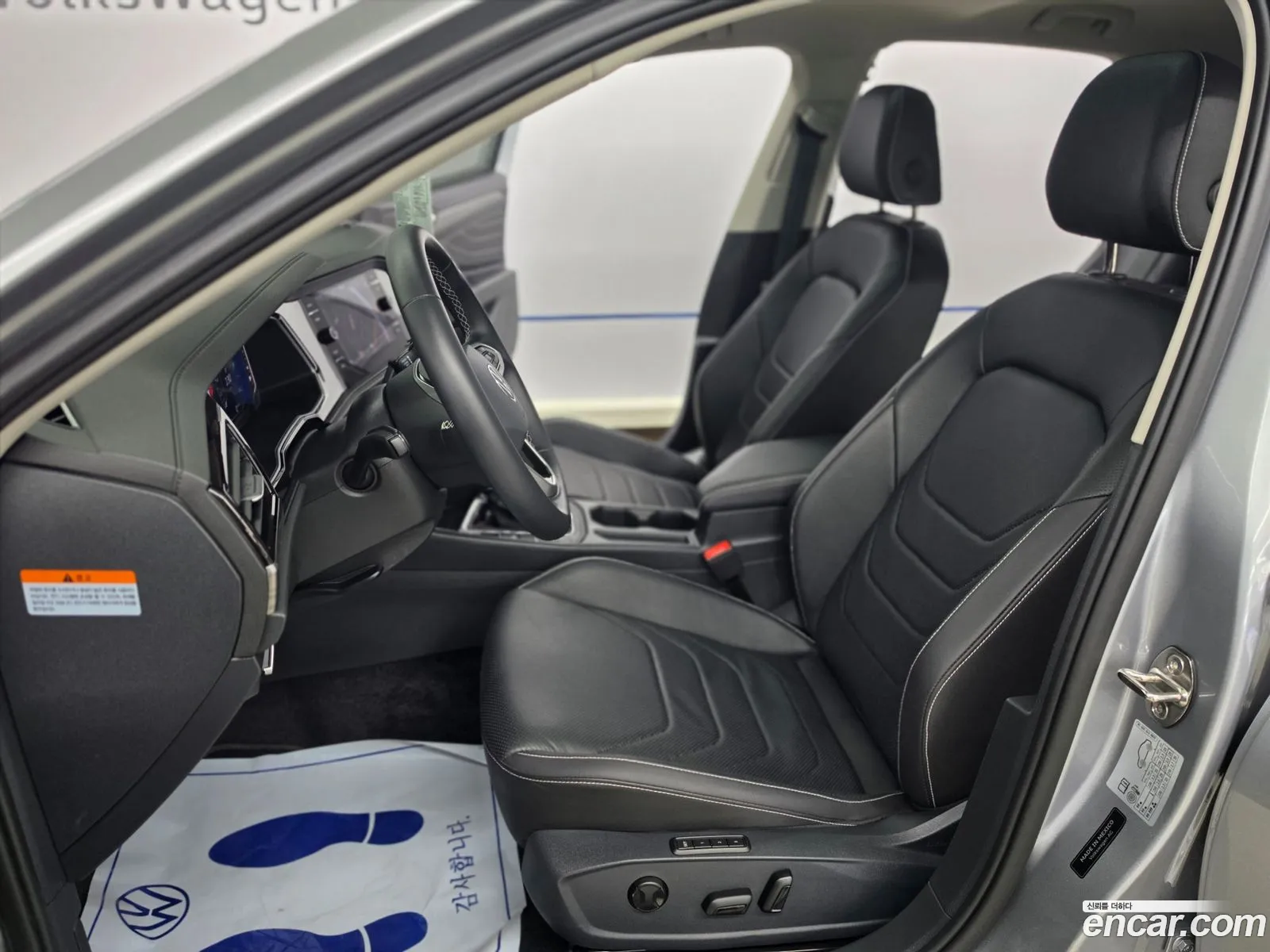 Volkswagen Jetta 7th Gen 2024 — 18
