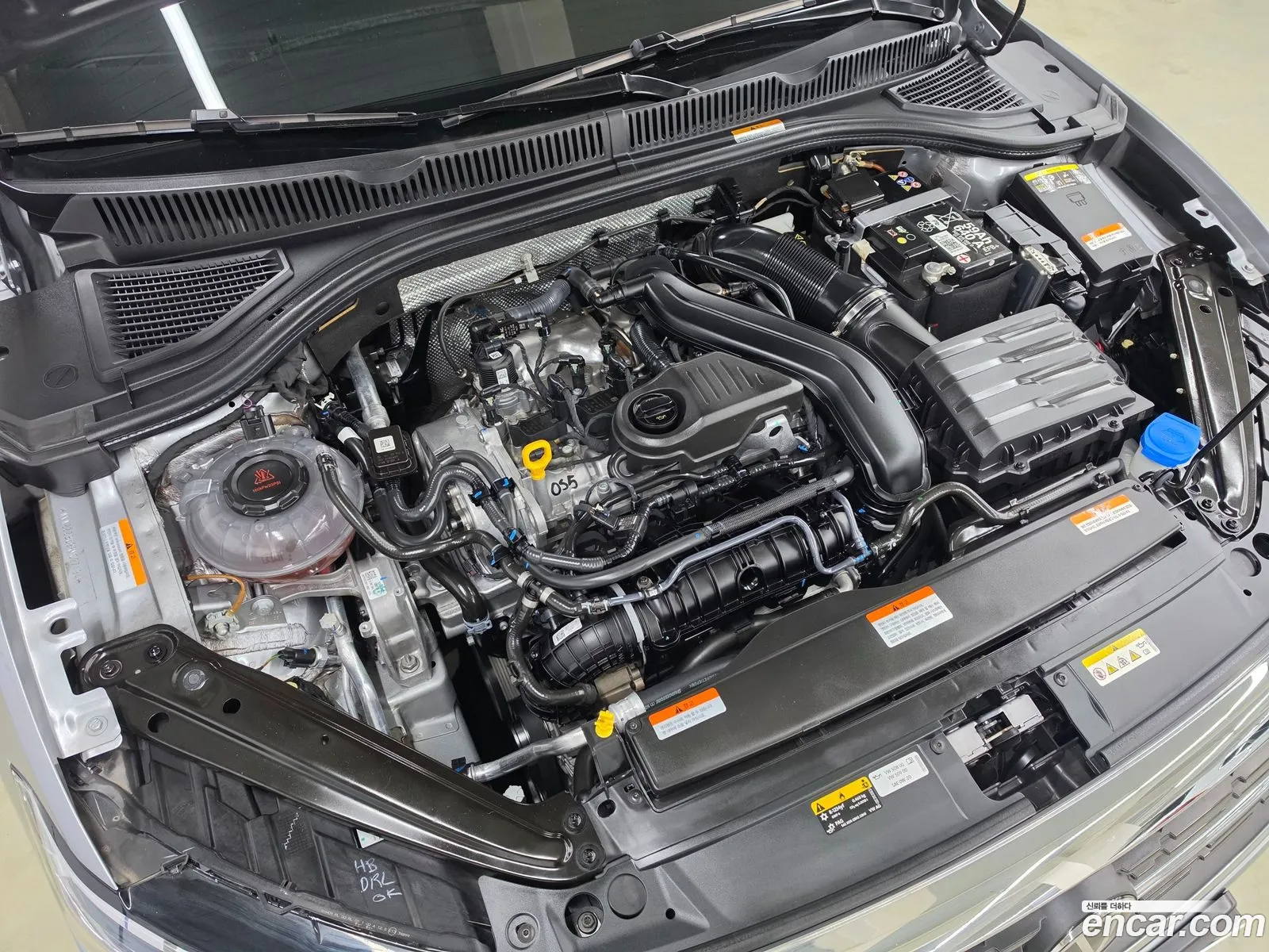 Volkswagen Jetta 7th Gen 2024 — 9