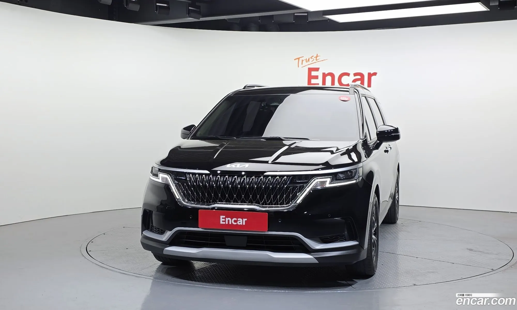 Kia Carnival 2023 — 25