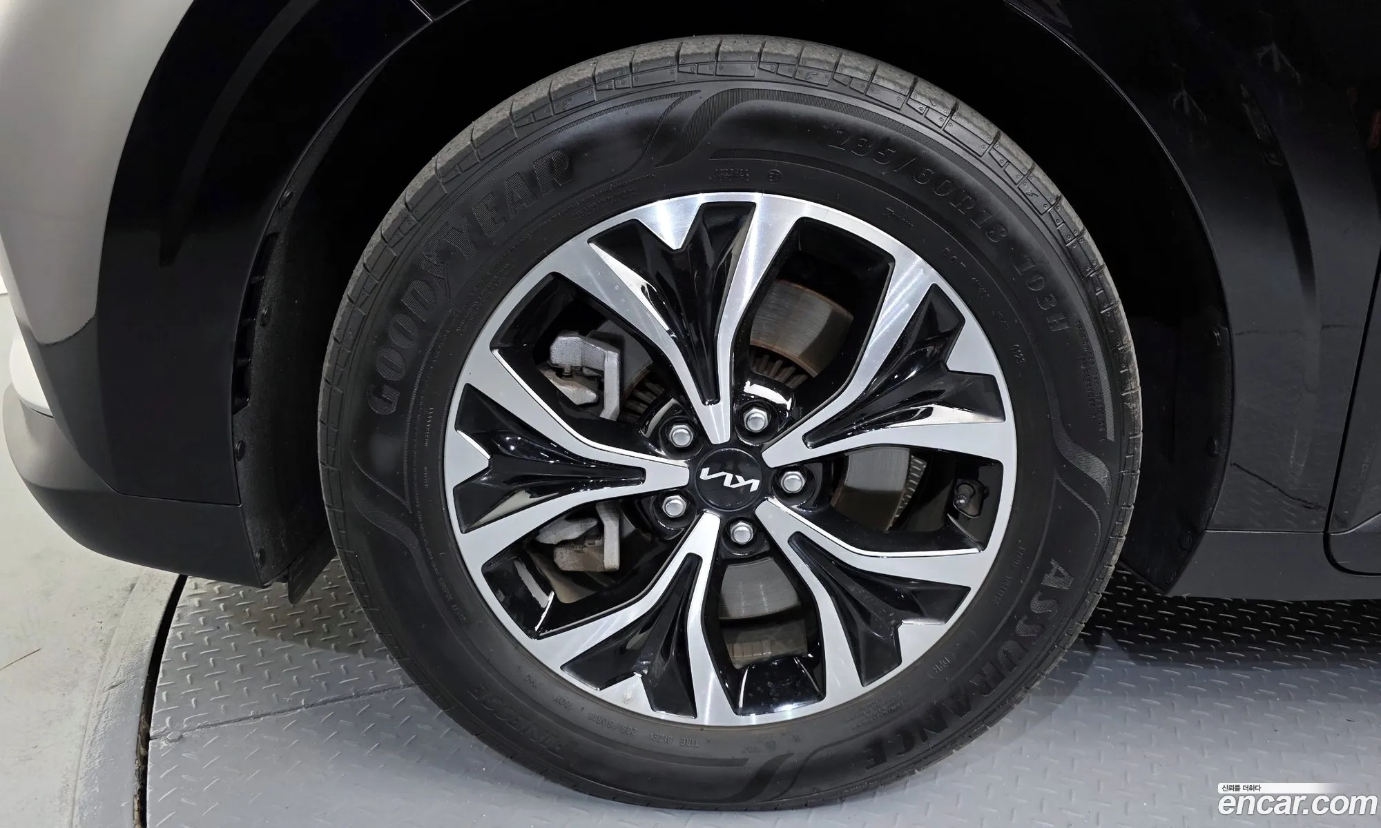 Kia Carnival 2023 — 15