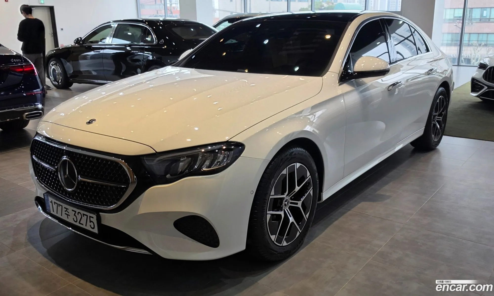 Mercedes-Benz E-Class W214 2026 — 15
