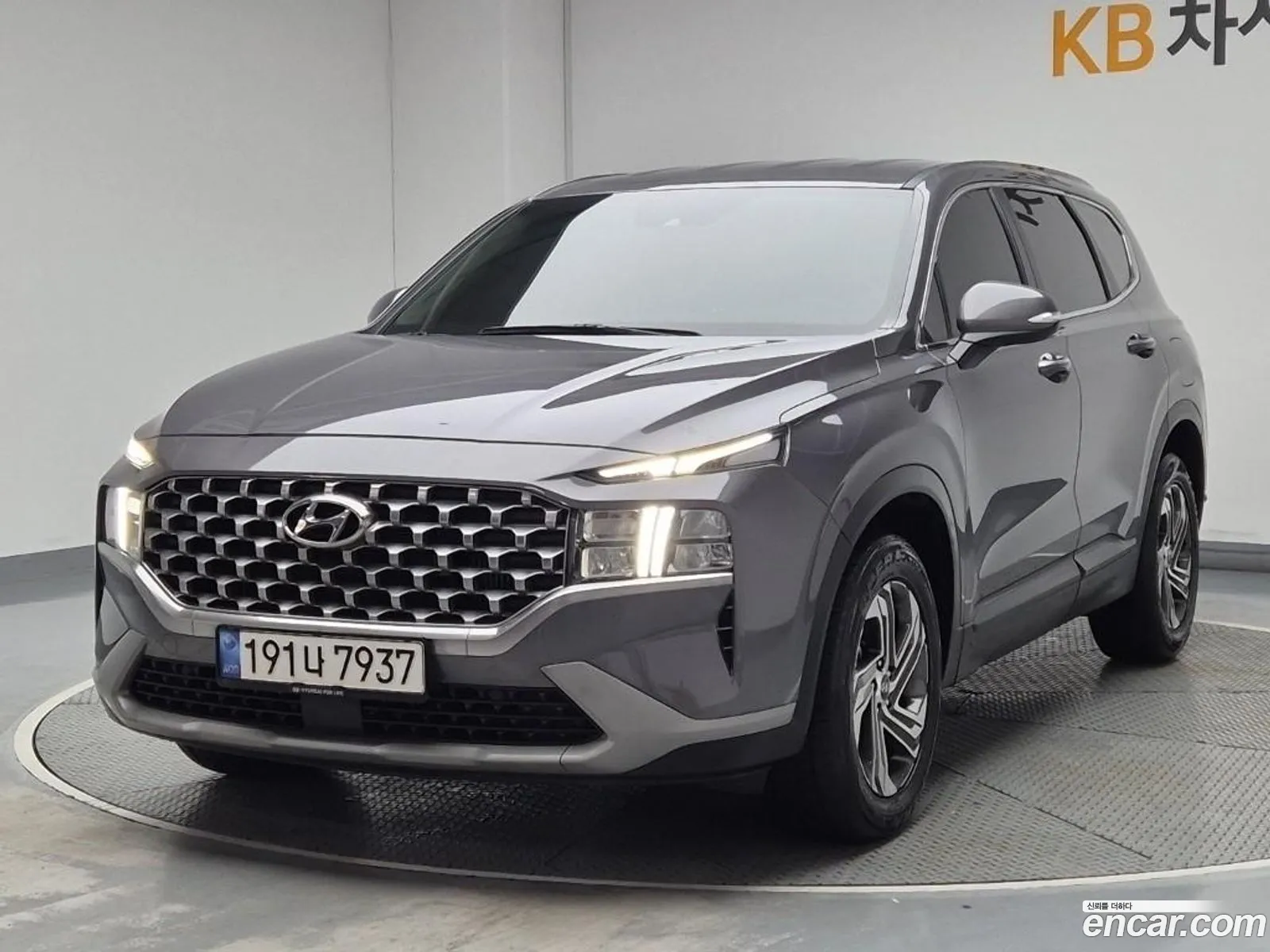 Hyundai Santa Fe 2021 — 19