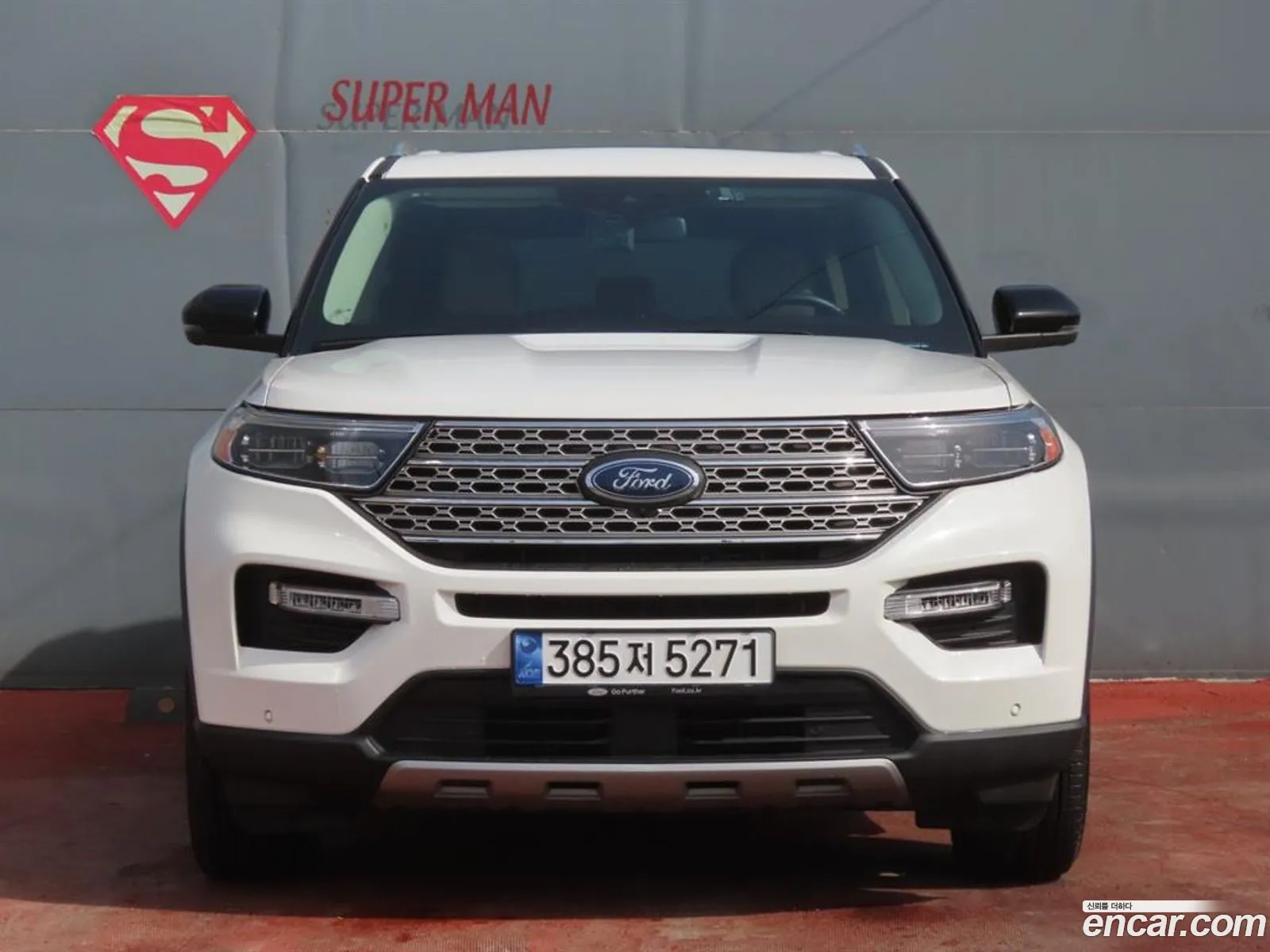 Ford Explorer 6th Gen 2023 — 7