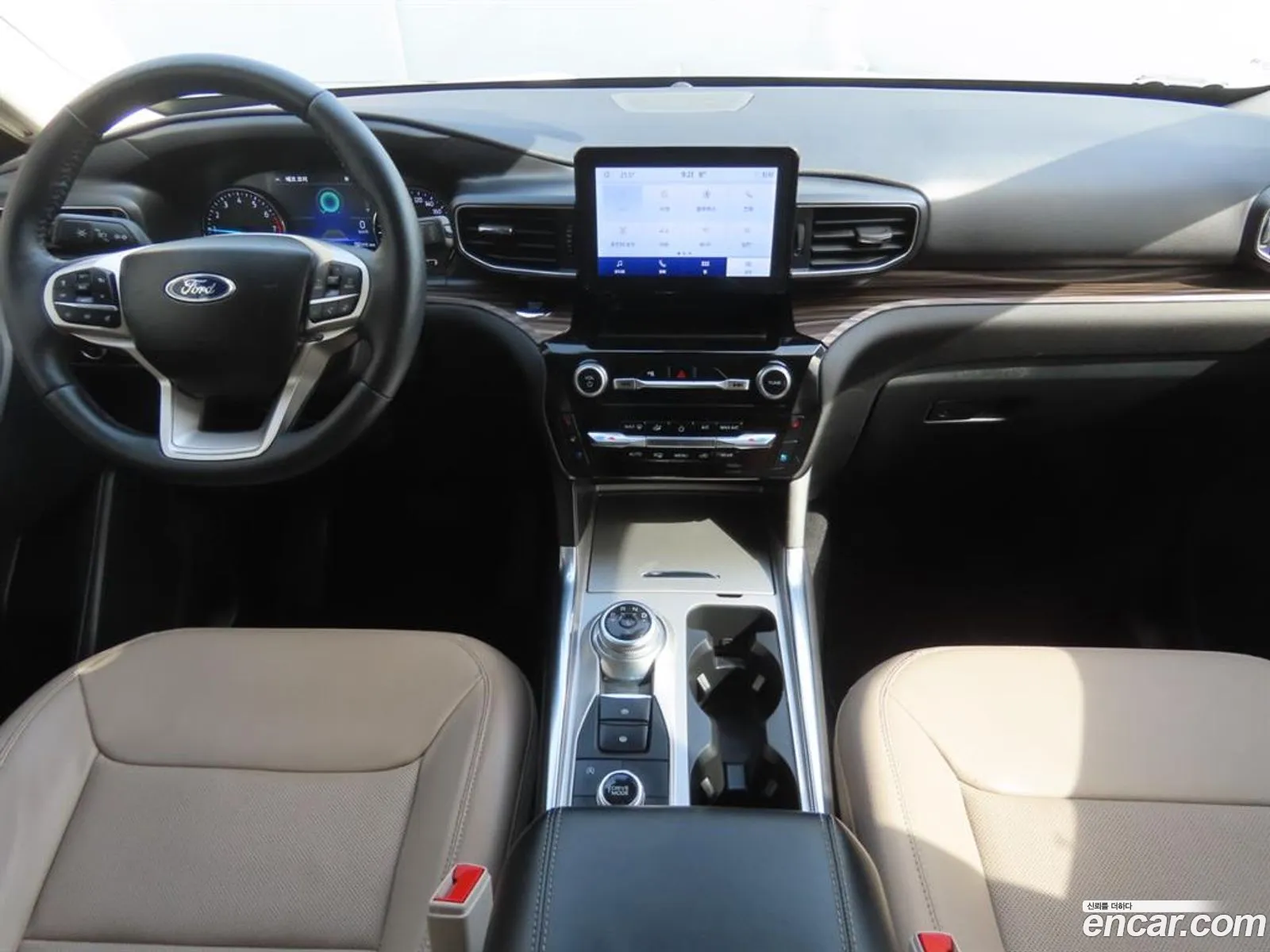 Ford Explorer 6th Gen 2023 — 6