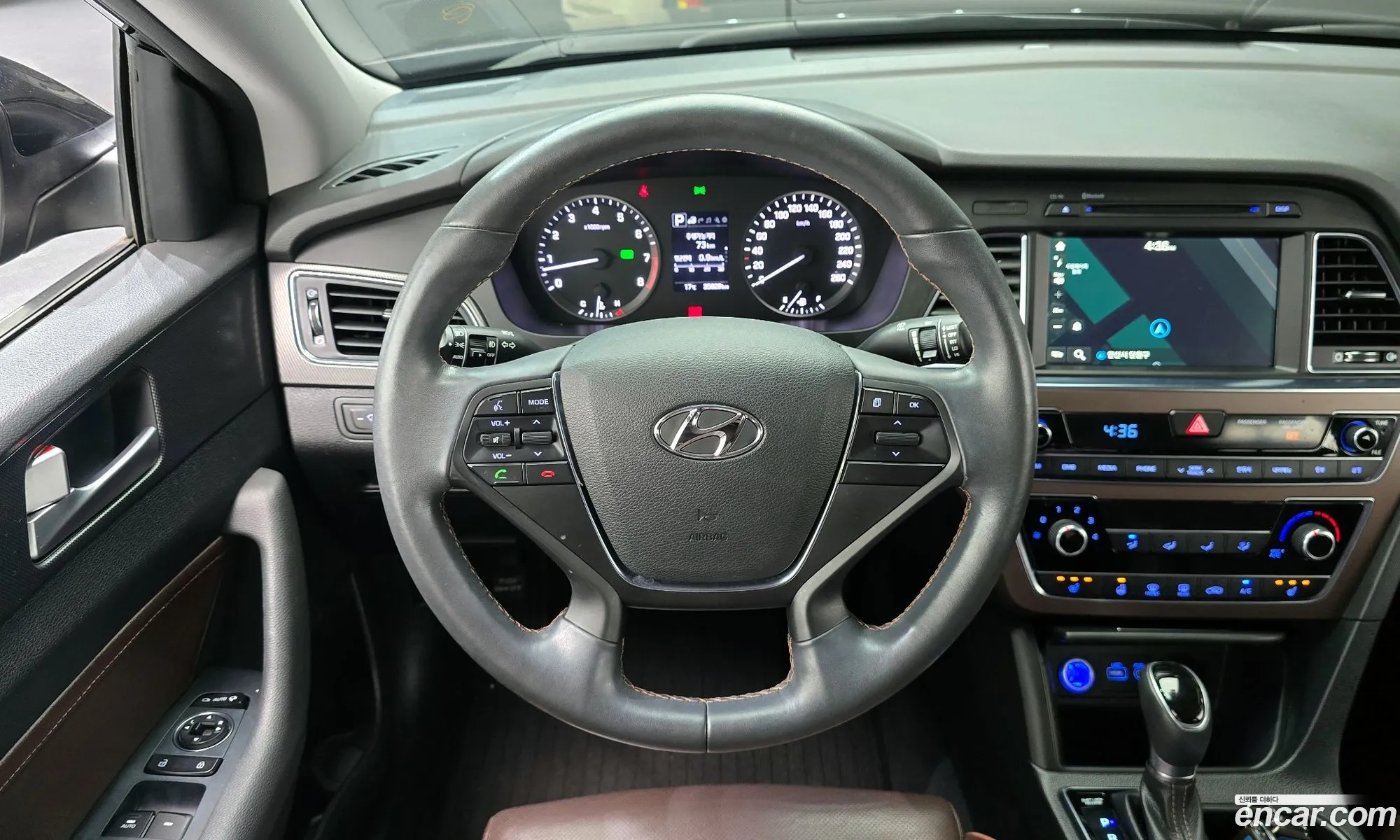 Hyundai LF Sonata 2016 — 29