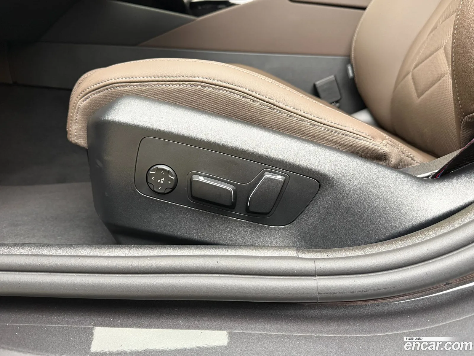 BMW 5 Series 2025 — 3