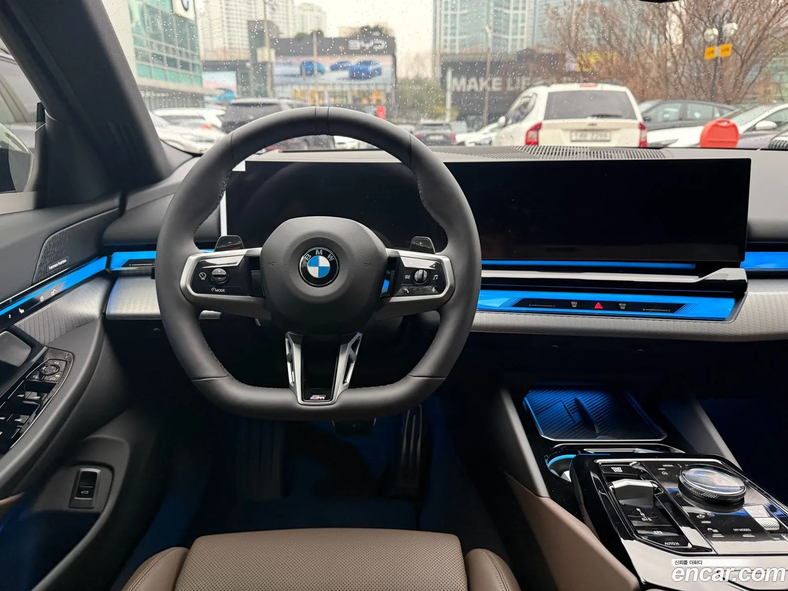 BMW 5 Series 2025 — 16
