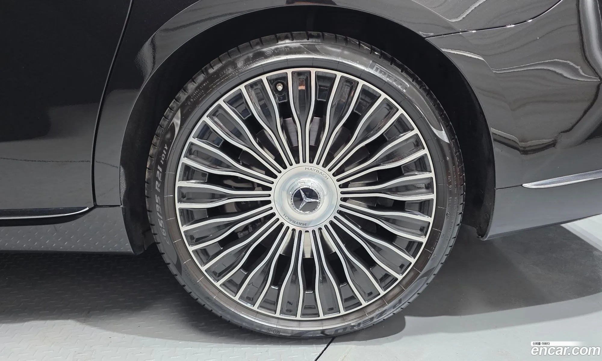 Mercedes-Benz S-Class W223 2023 — 33