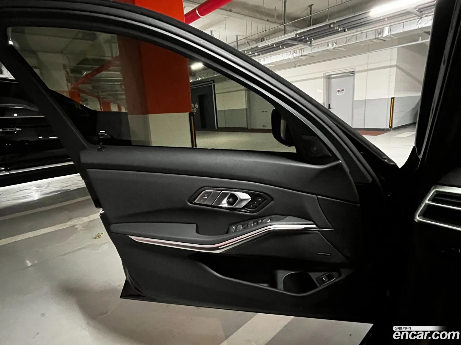 BMW 3 Series 2025 — 11