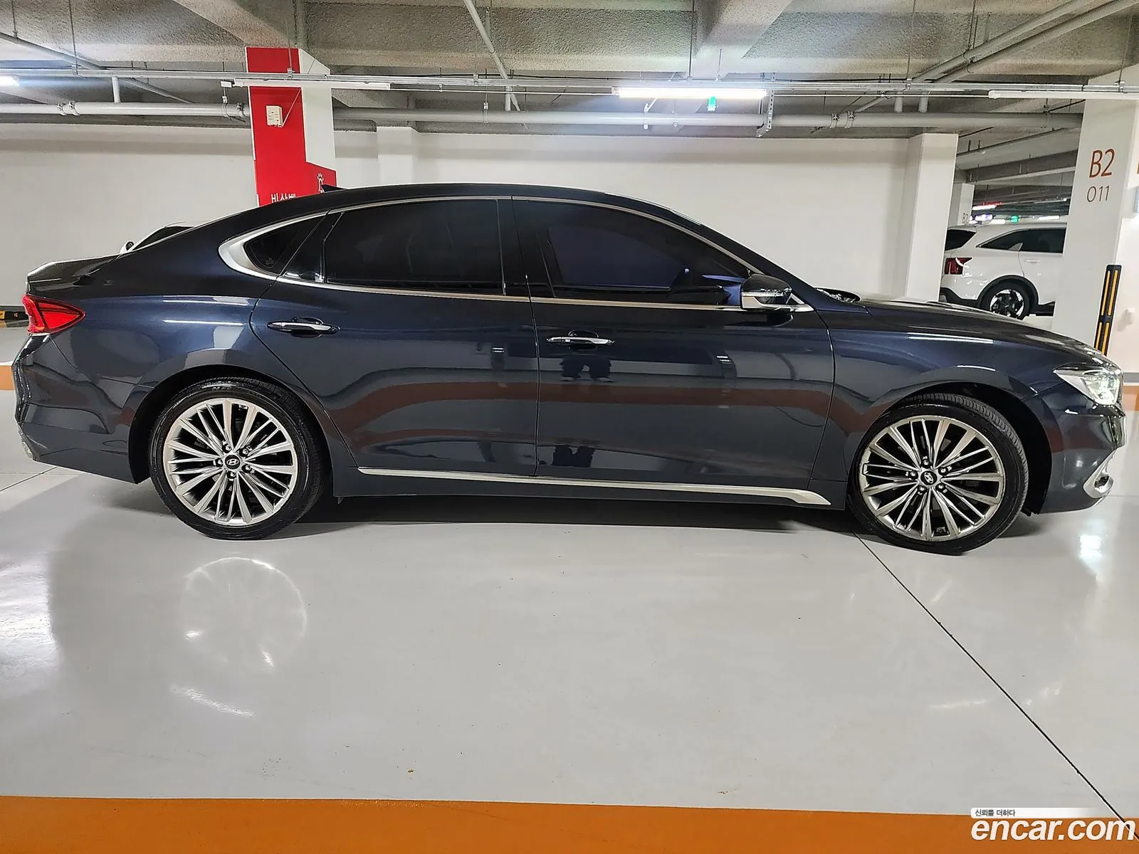 Hyundai Grandeur IG 2018 — 14