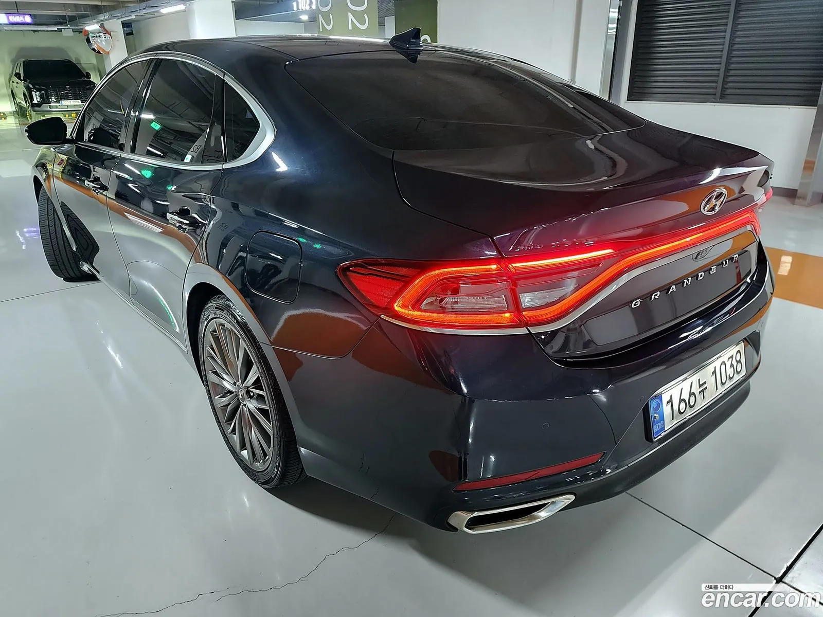 Hyundai Grandeur IG 2018 — 11