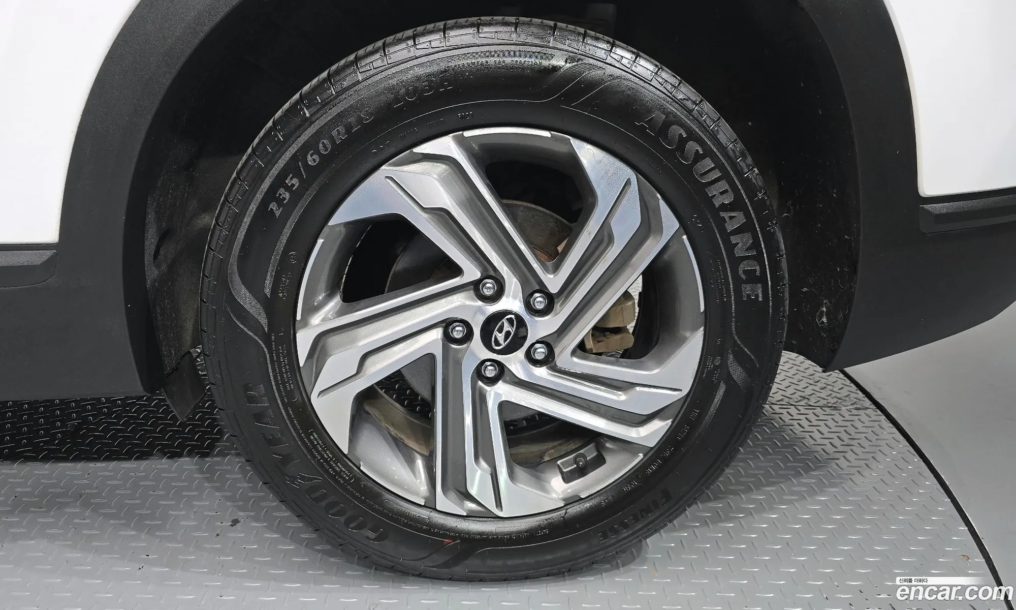 Hyundai Santa Fe 2023 — 17