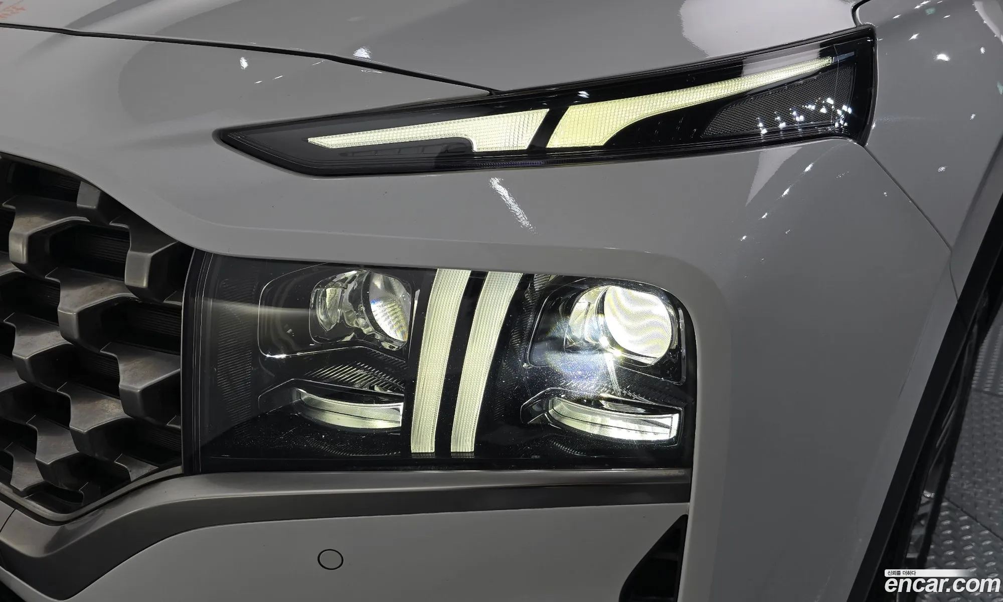 Hyundai Santa Fe 2023 — 26