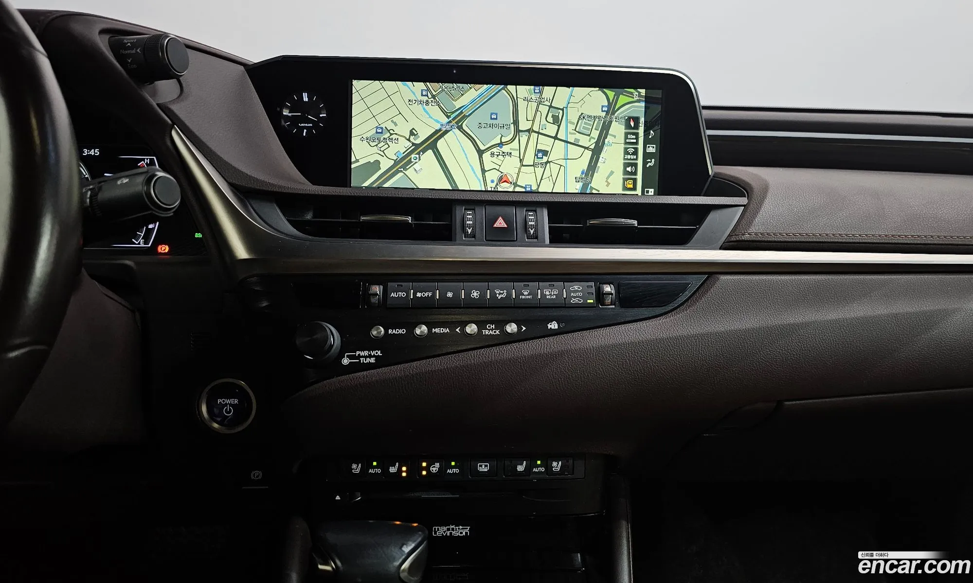 Lexus ES300h 7th Gen 2018 JTHB21B12K2008962 — 2