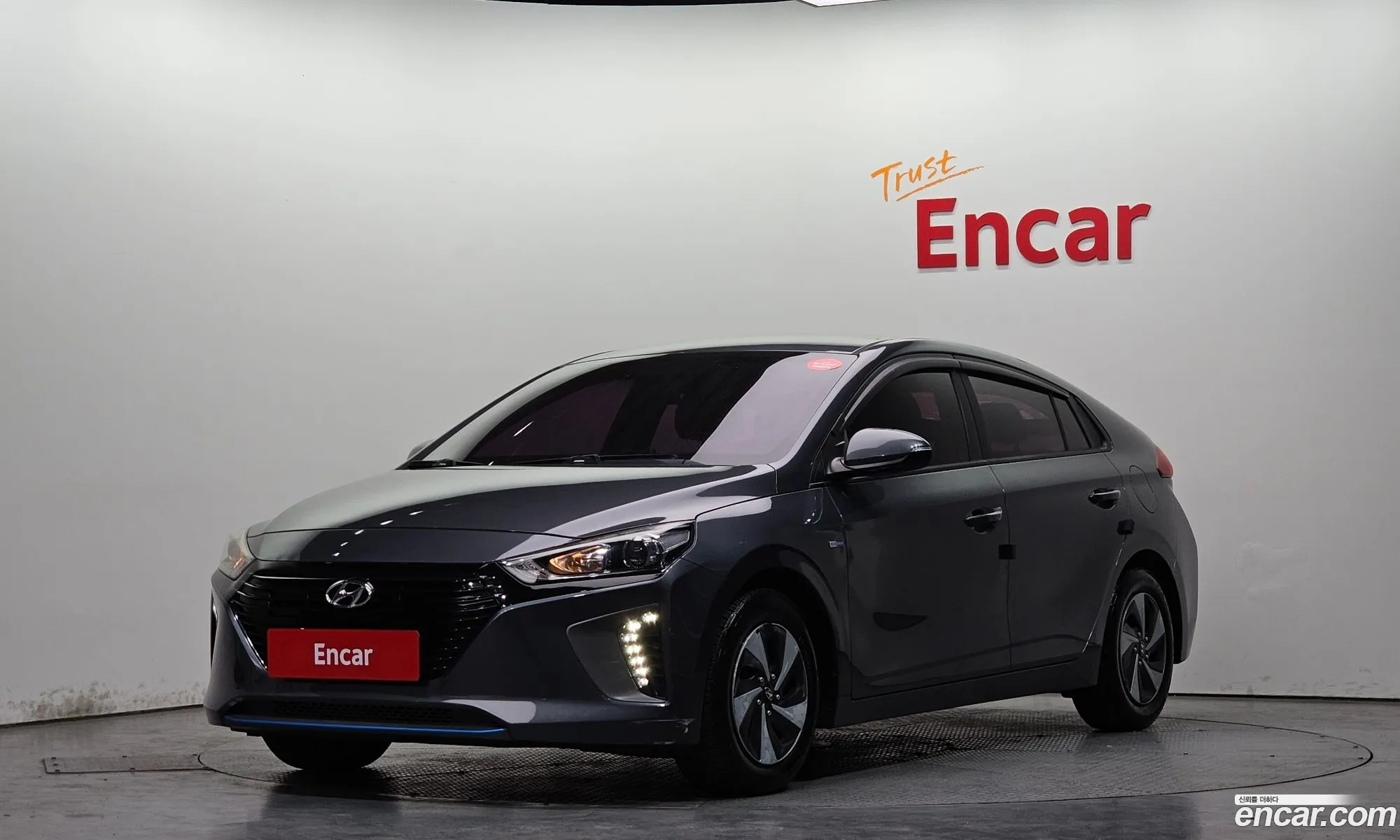 Hyundai Ioniq Hybrid 2016 — 22