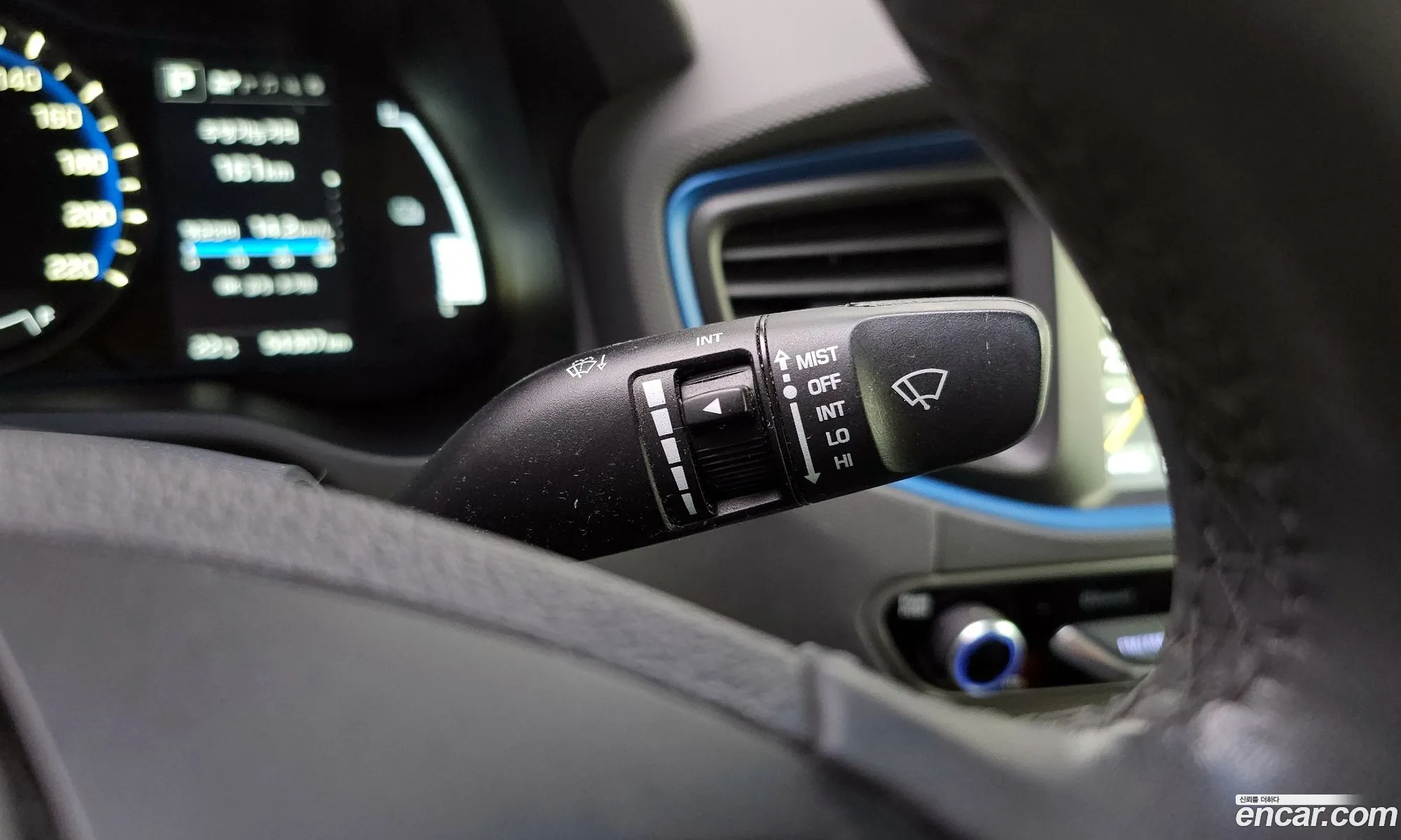 Hyundai Ioniq Hybrid 2016 — 27