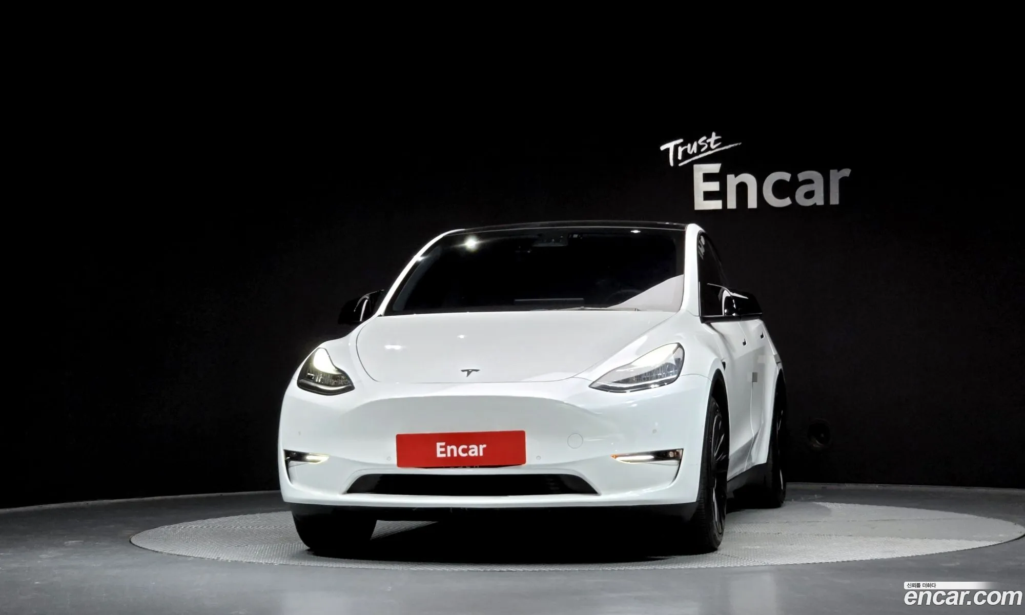 Tesla Model Y 2021 — 2