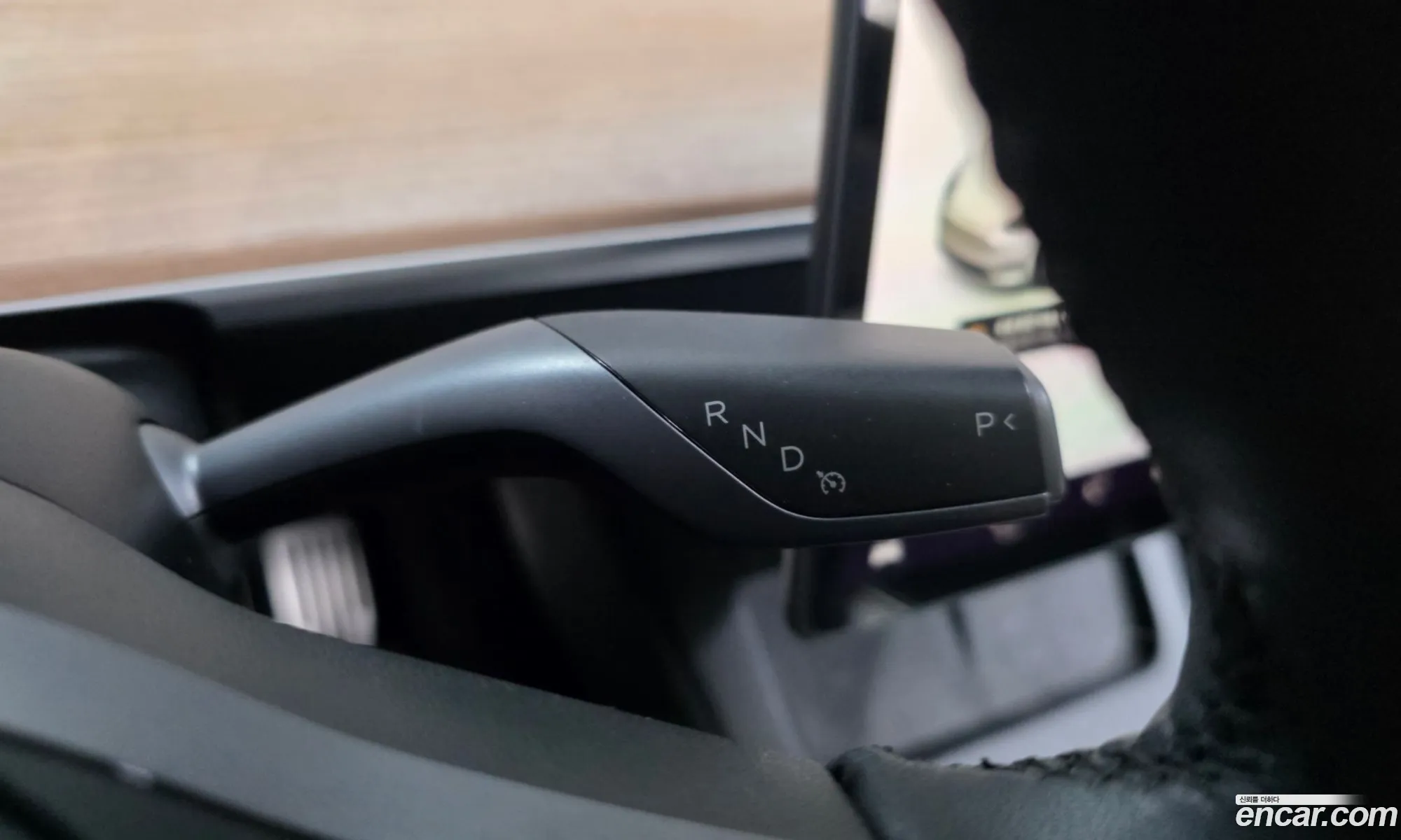 Tesla Model Y 2021 — 20
