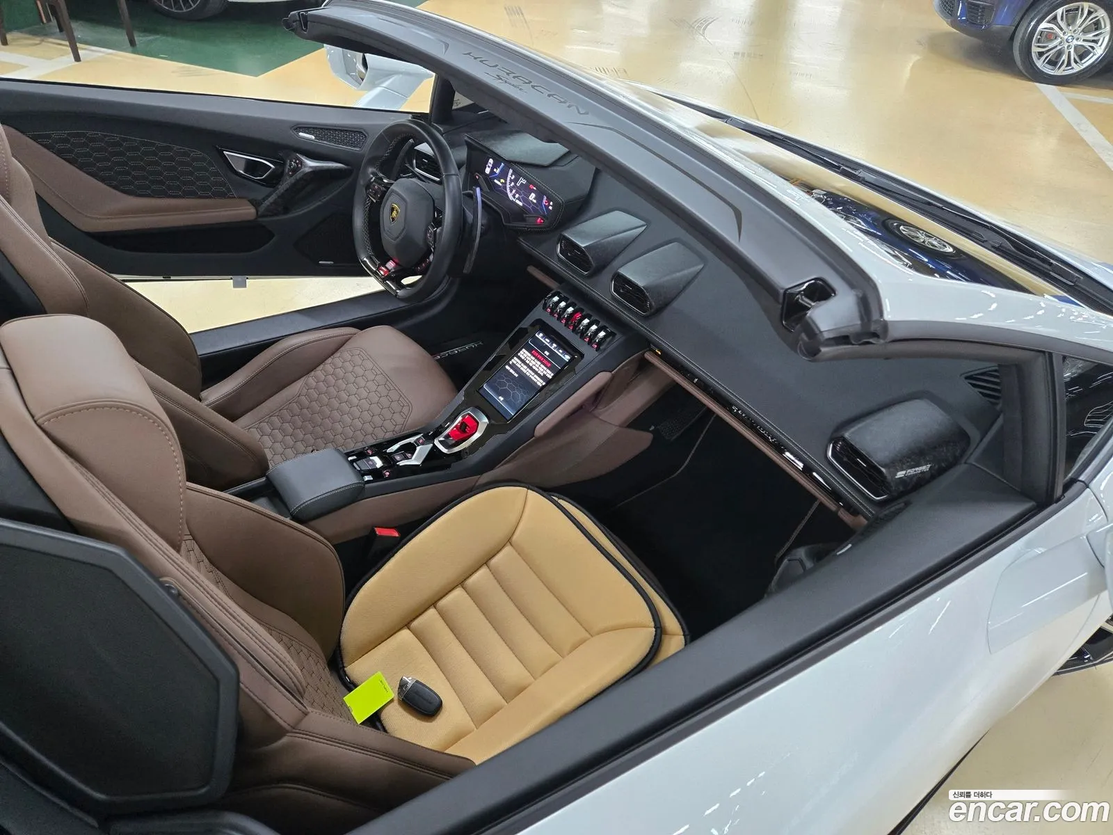 Lamborghini Huracan 2022 — 14