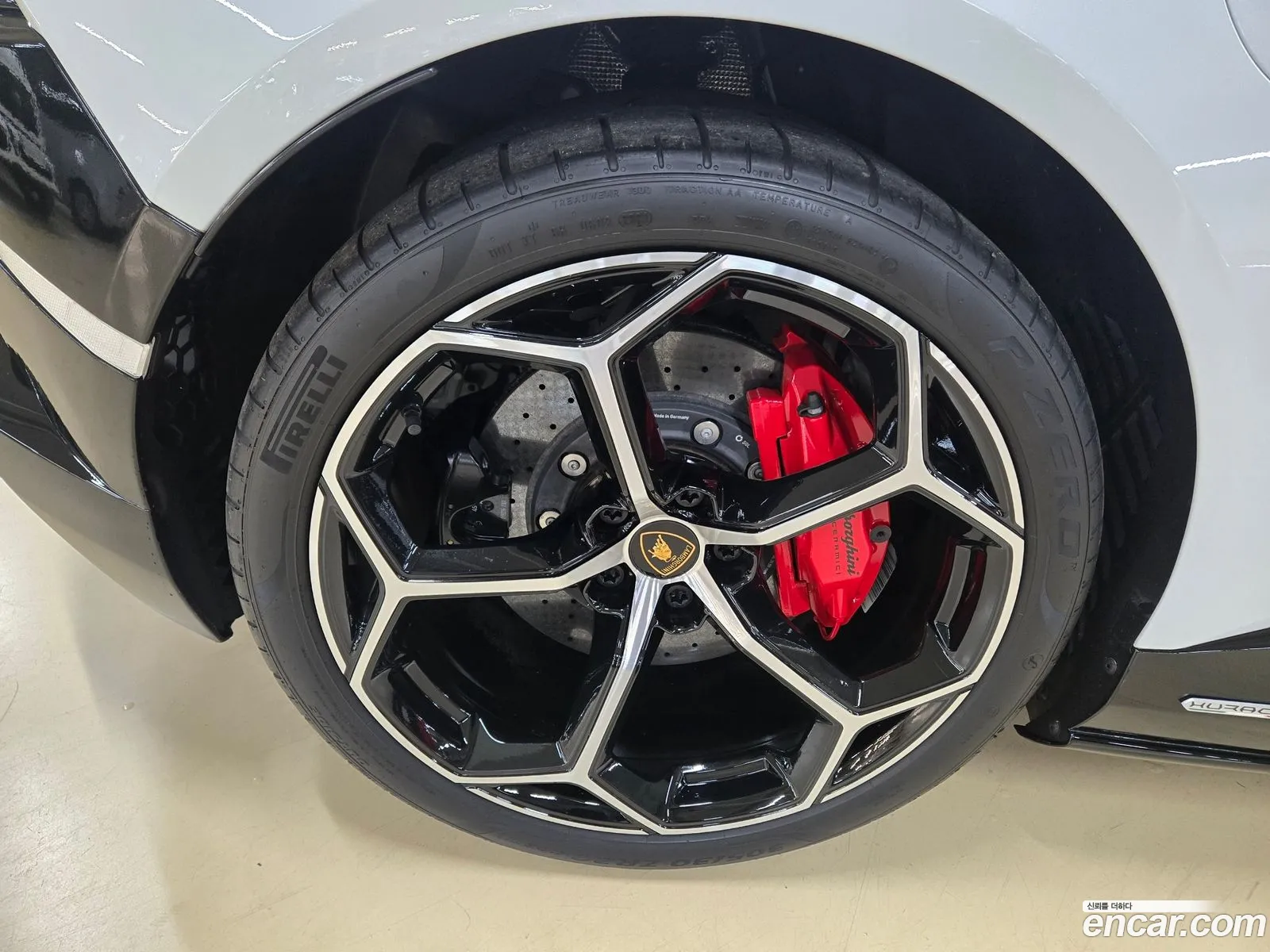 Lamborghini Huracan 2022 — 19