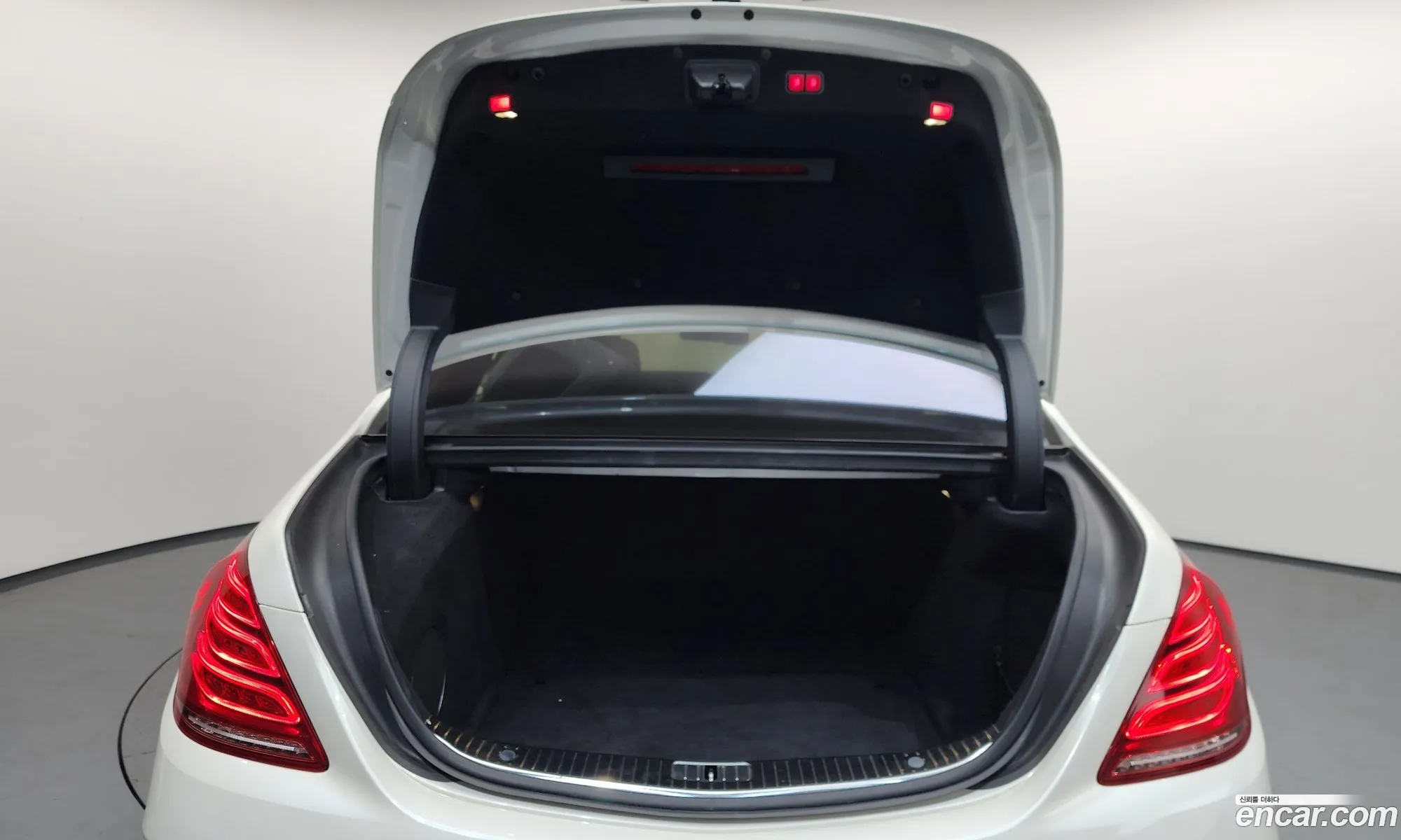 Mercedes-Benz S-Class W222 2014 — 2