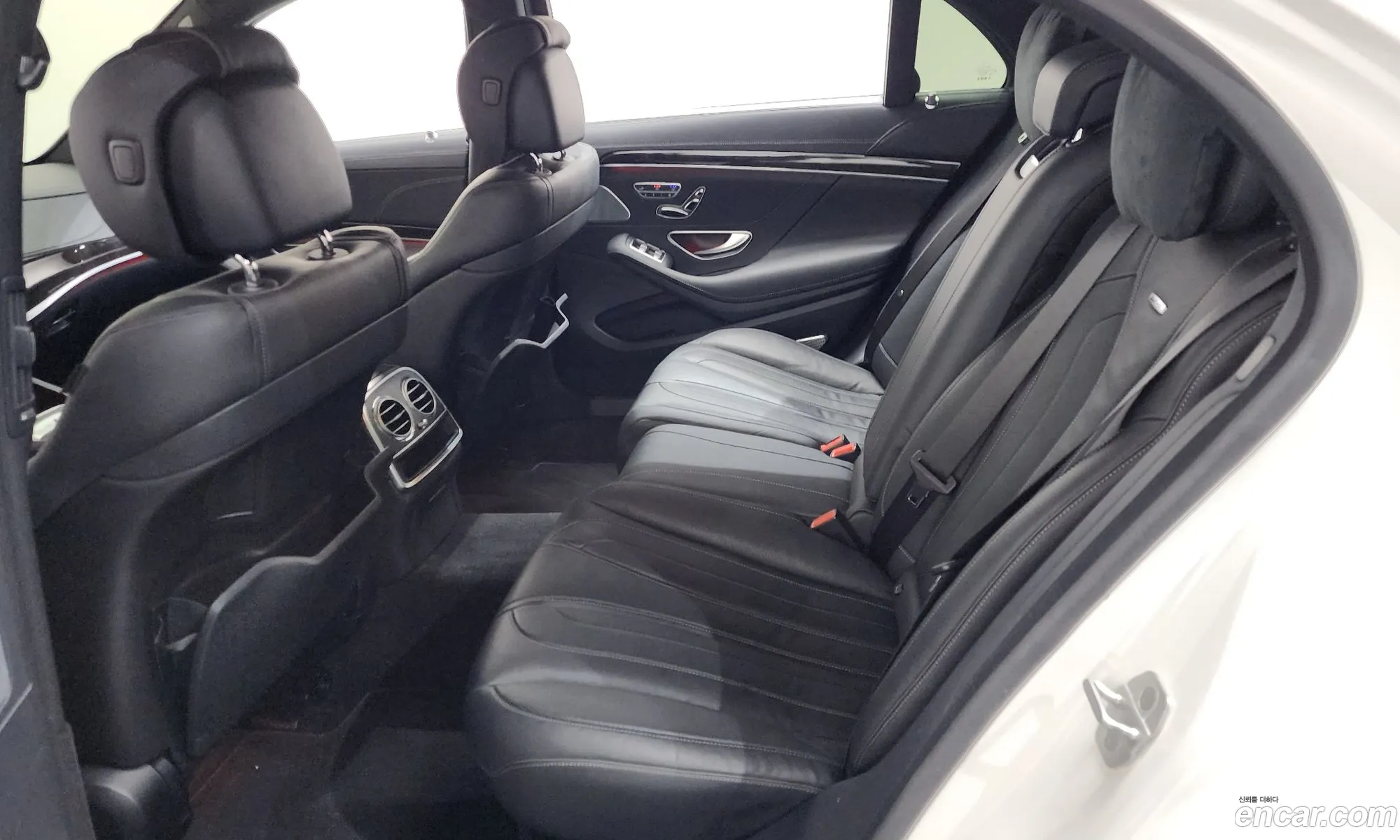 Mercedes-Benz S-Class W222 2014 — 16