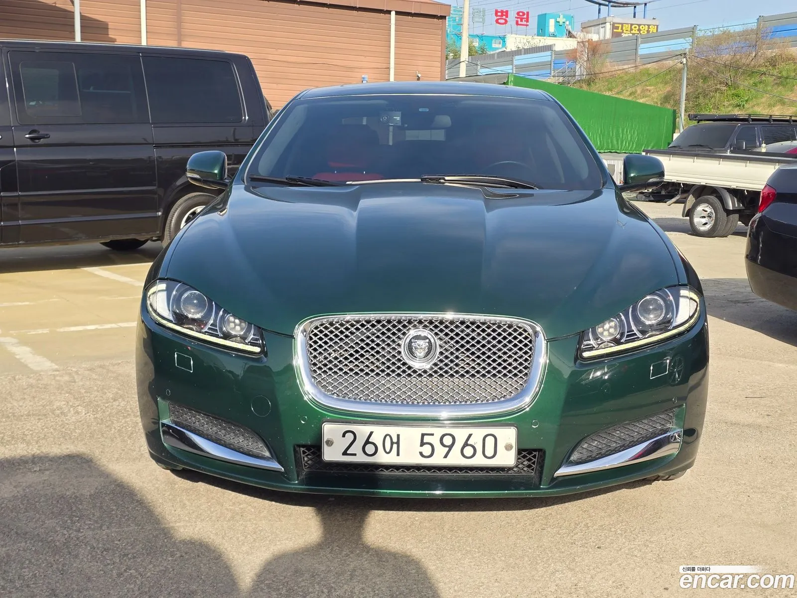 Jaguar XF 2012 — 5
