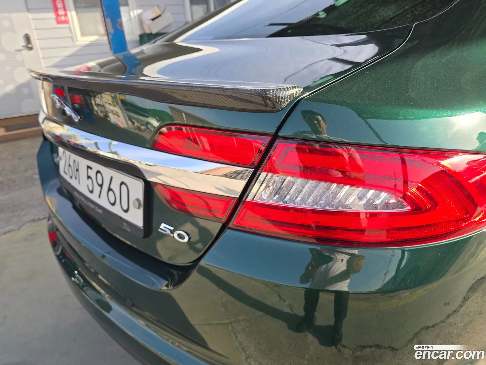 Jaguar XF 2012 — 9