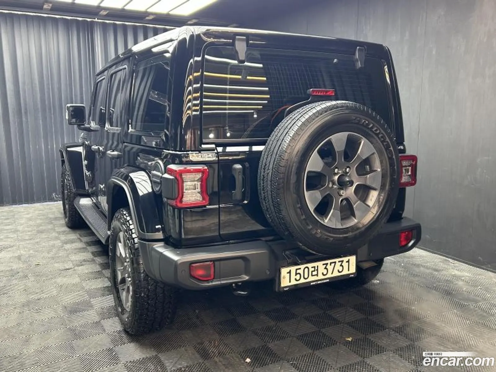 Jeep Wrangler 2020 — 3