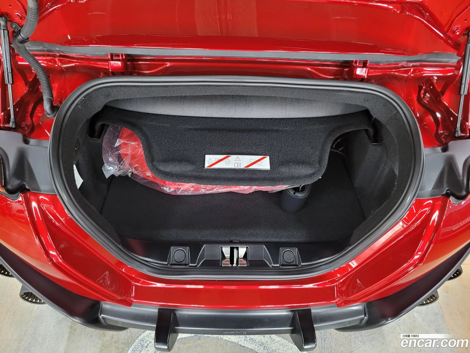 Ferrari Roma 2025 — 4