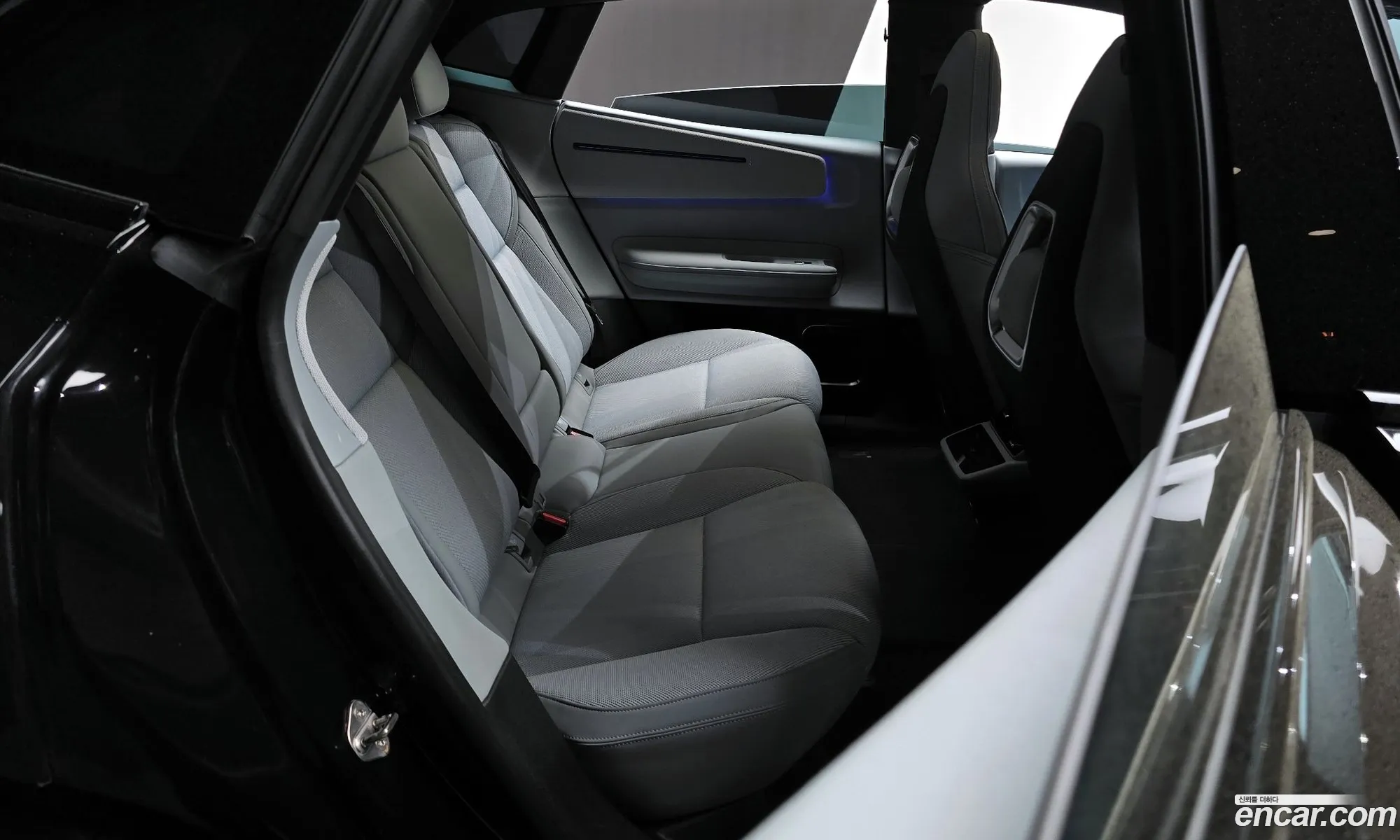 Polestar Polestar 4 2025 — 4