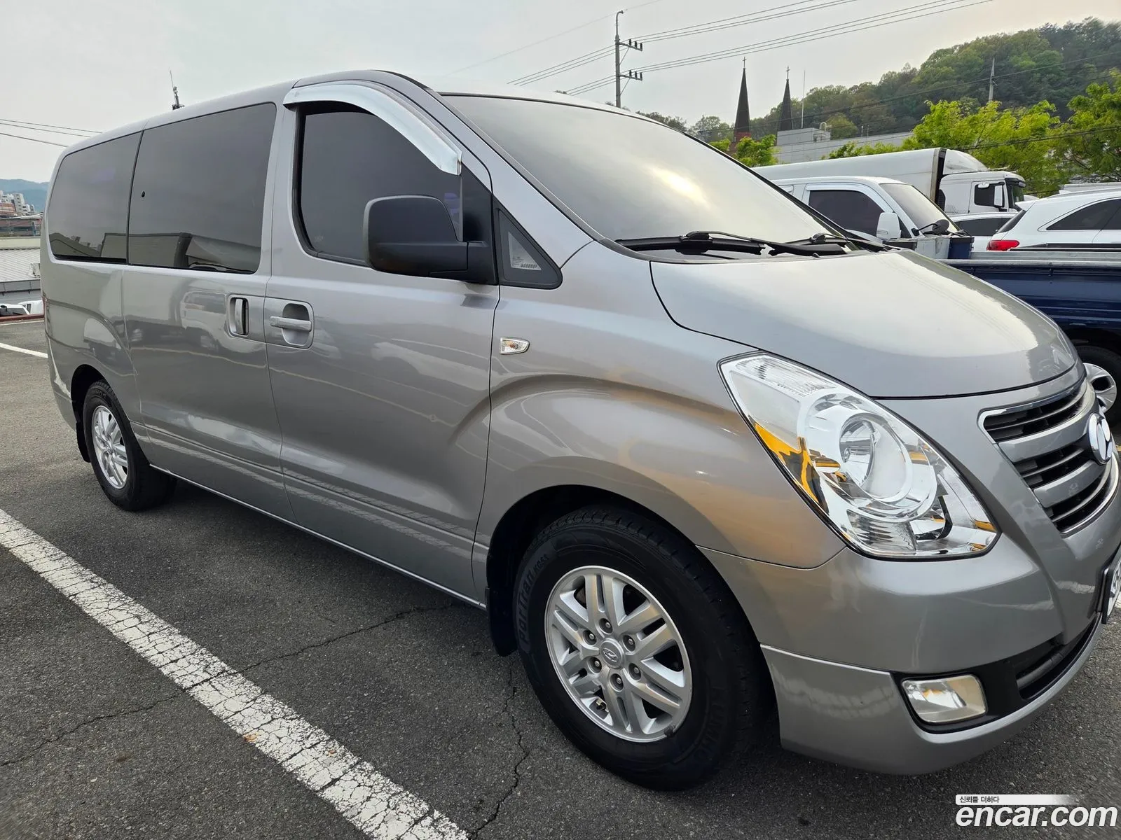 Hyundai Grand Starex 2015 — 12