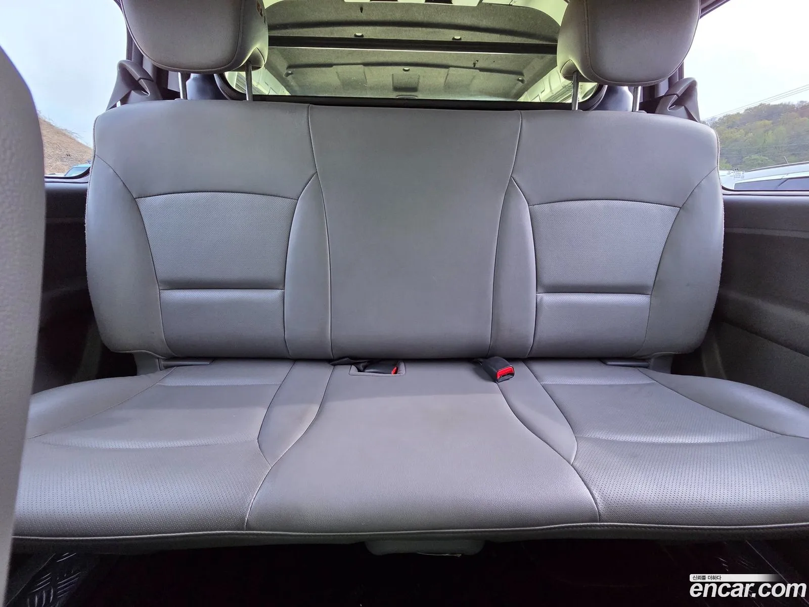 Hyundai Grand Starex 2015 — 11