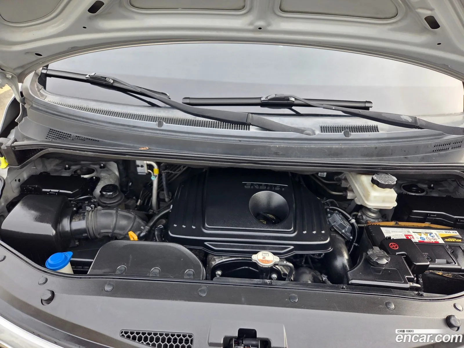 Hyundai Grand Starex 2015 — 2