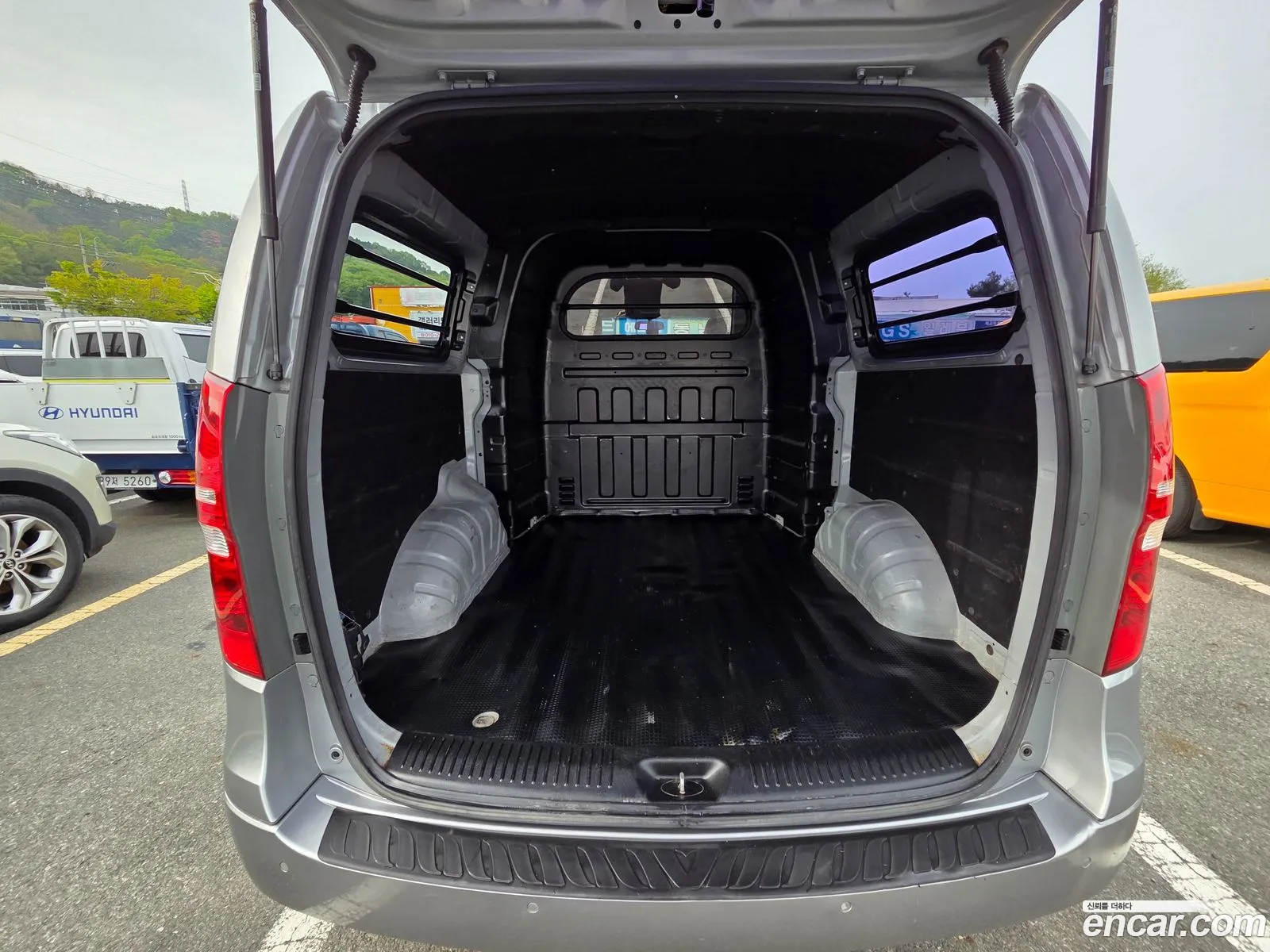 Hyundai Grand Starex 2015 — 10