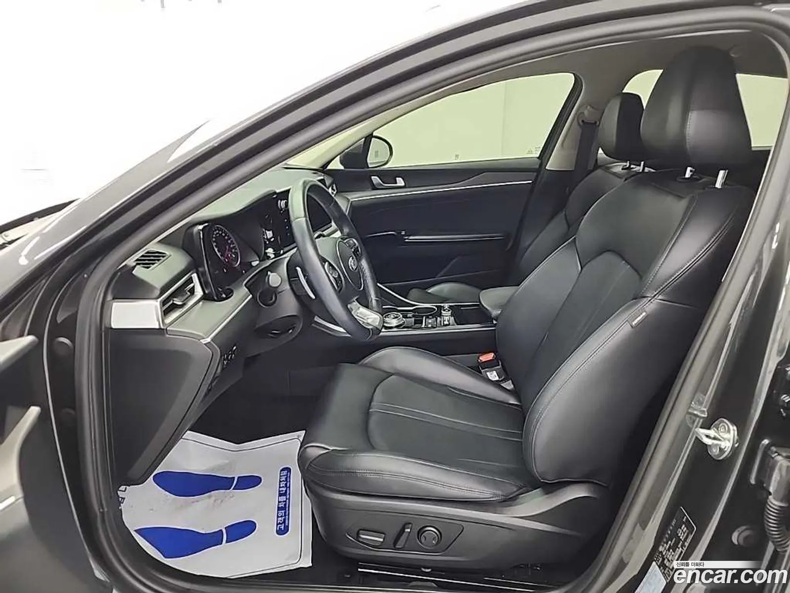 Kia K5 Hybrid 2021 — 14