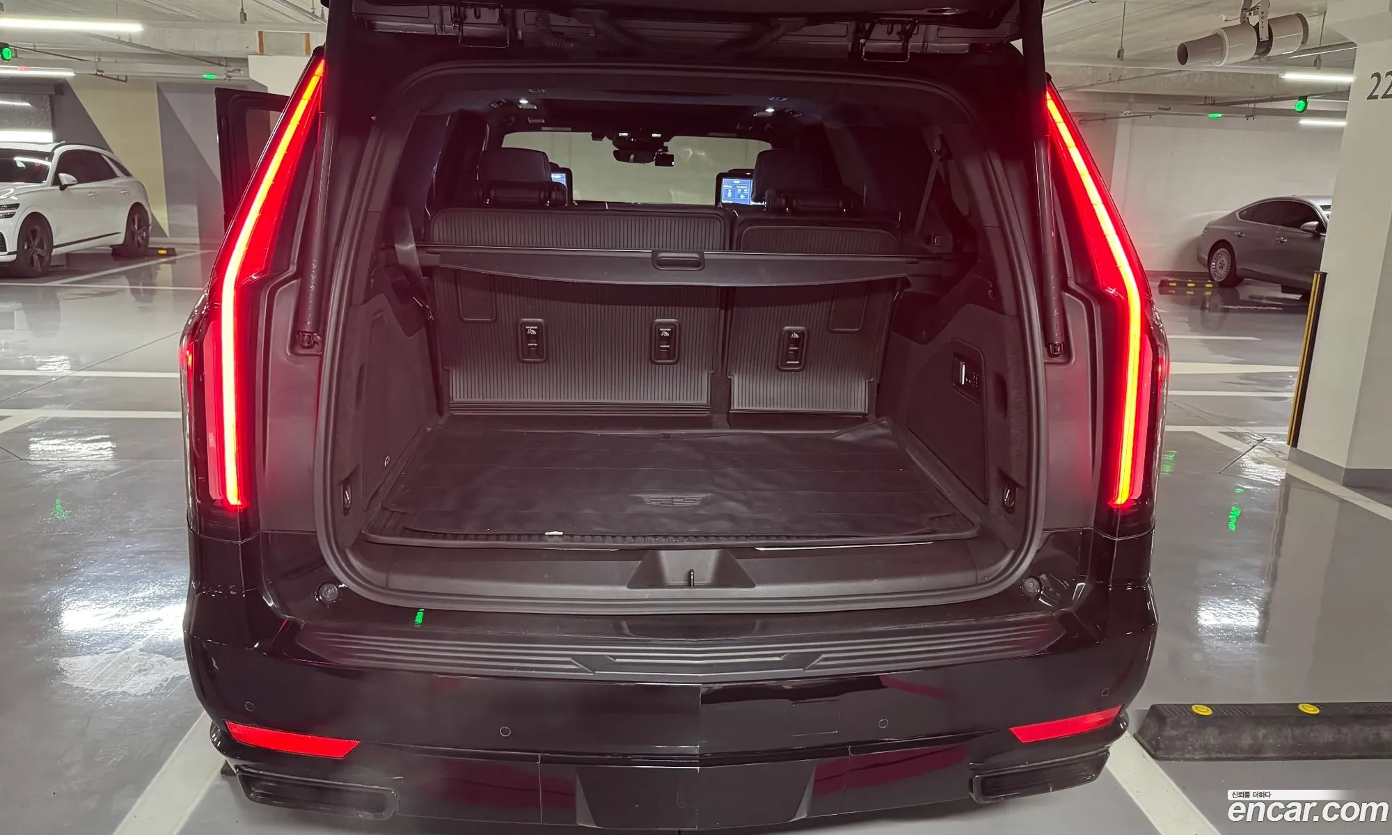 Cadillac Escalade 2021 — 4