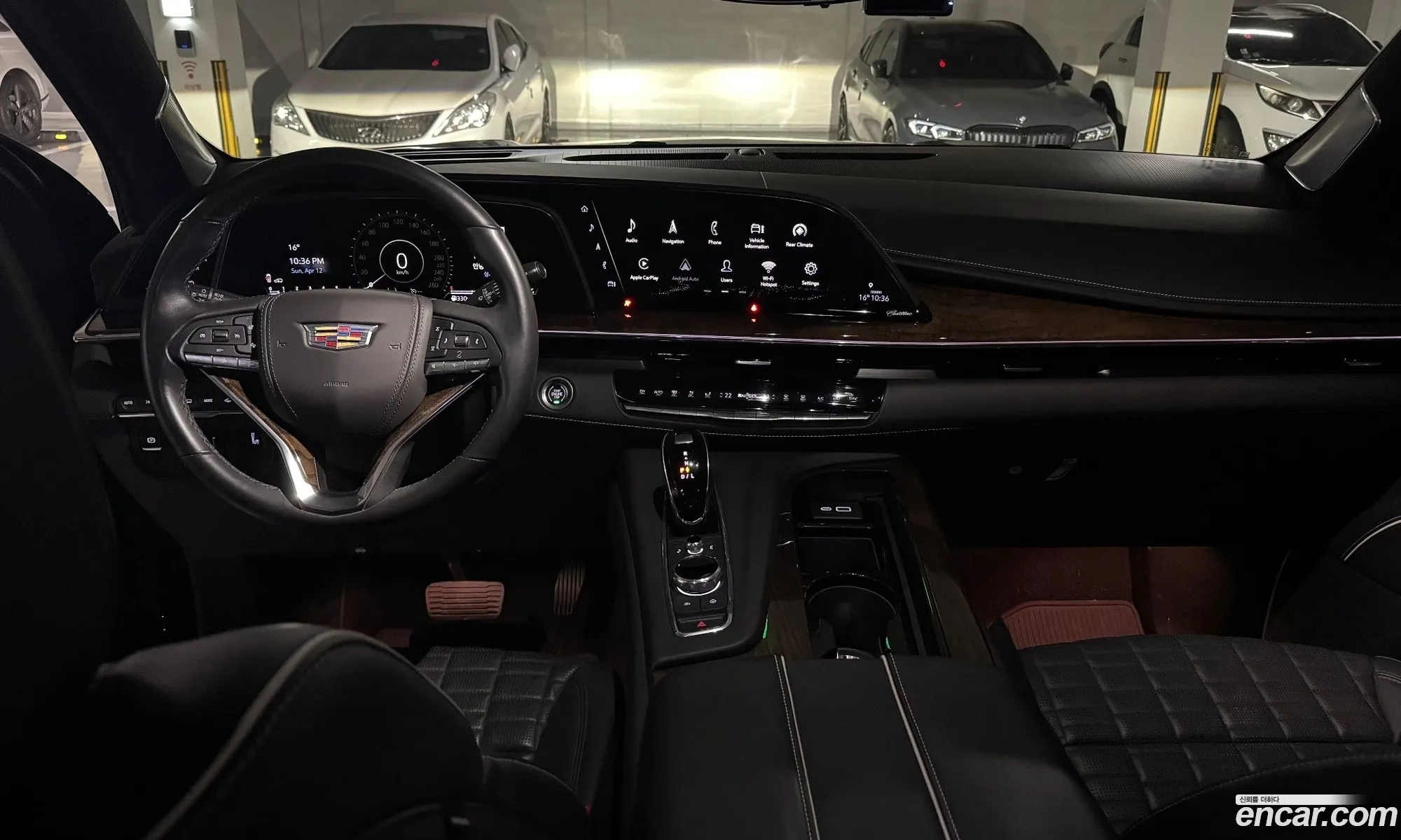 Cadillac Escalade 2021 — 13